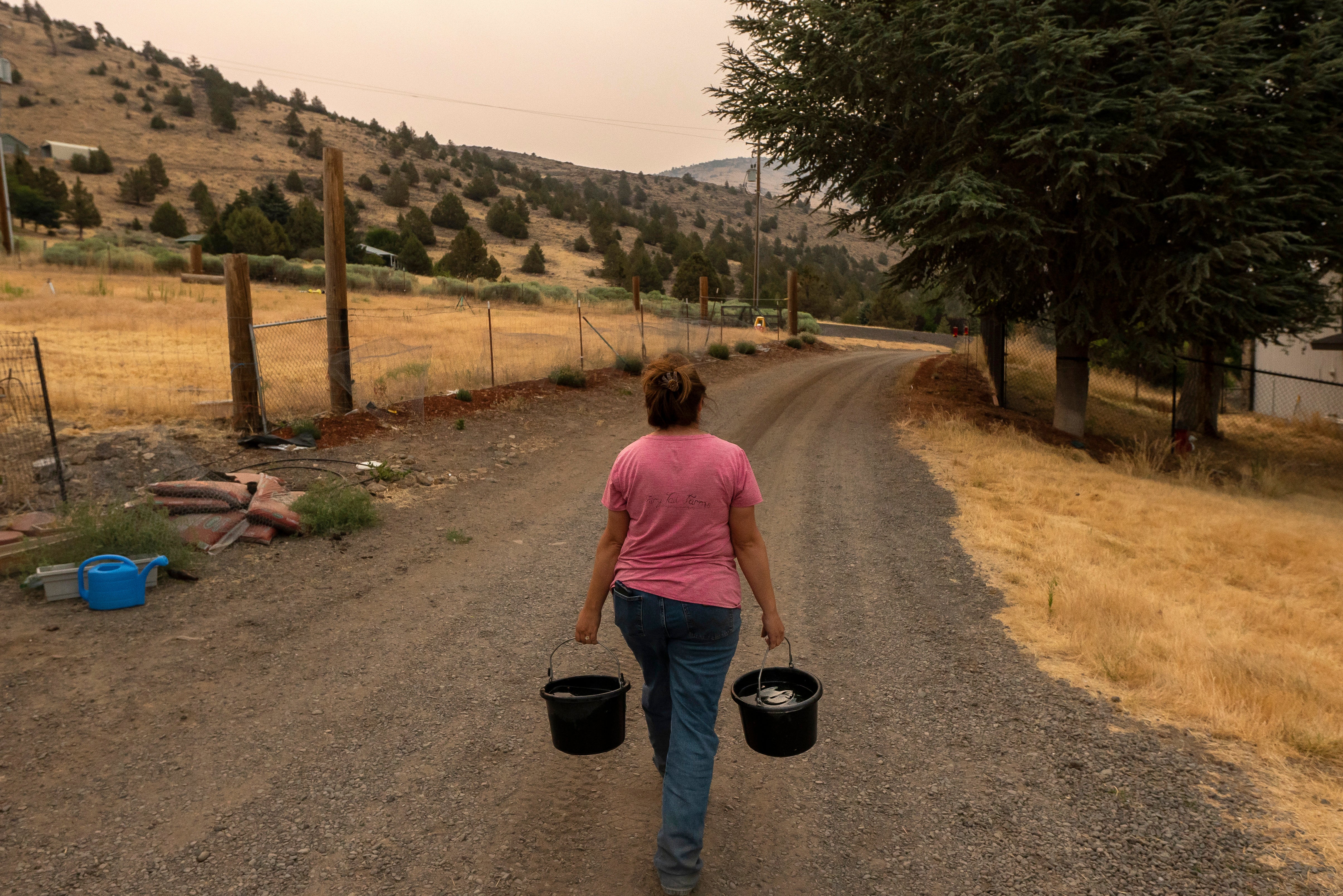 APTOPIX Water Wars Dry Wells