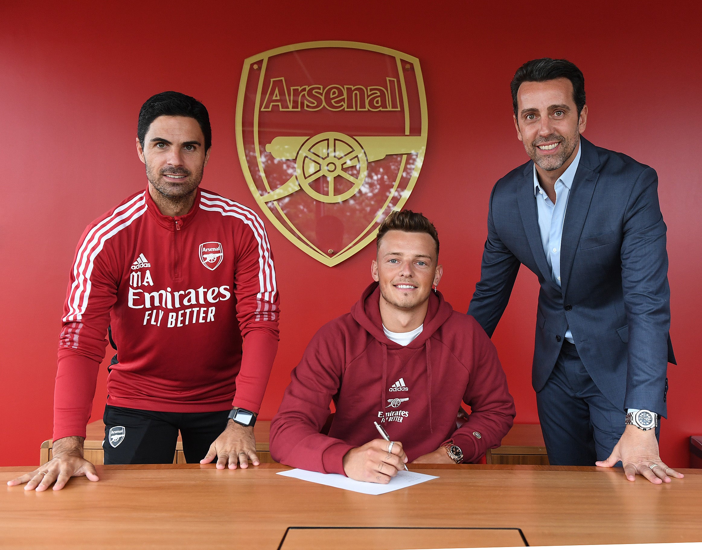 Arsenal manager Mikel Arteta and Director of Football Edu with new signing Ben White