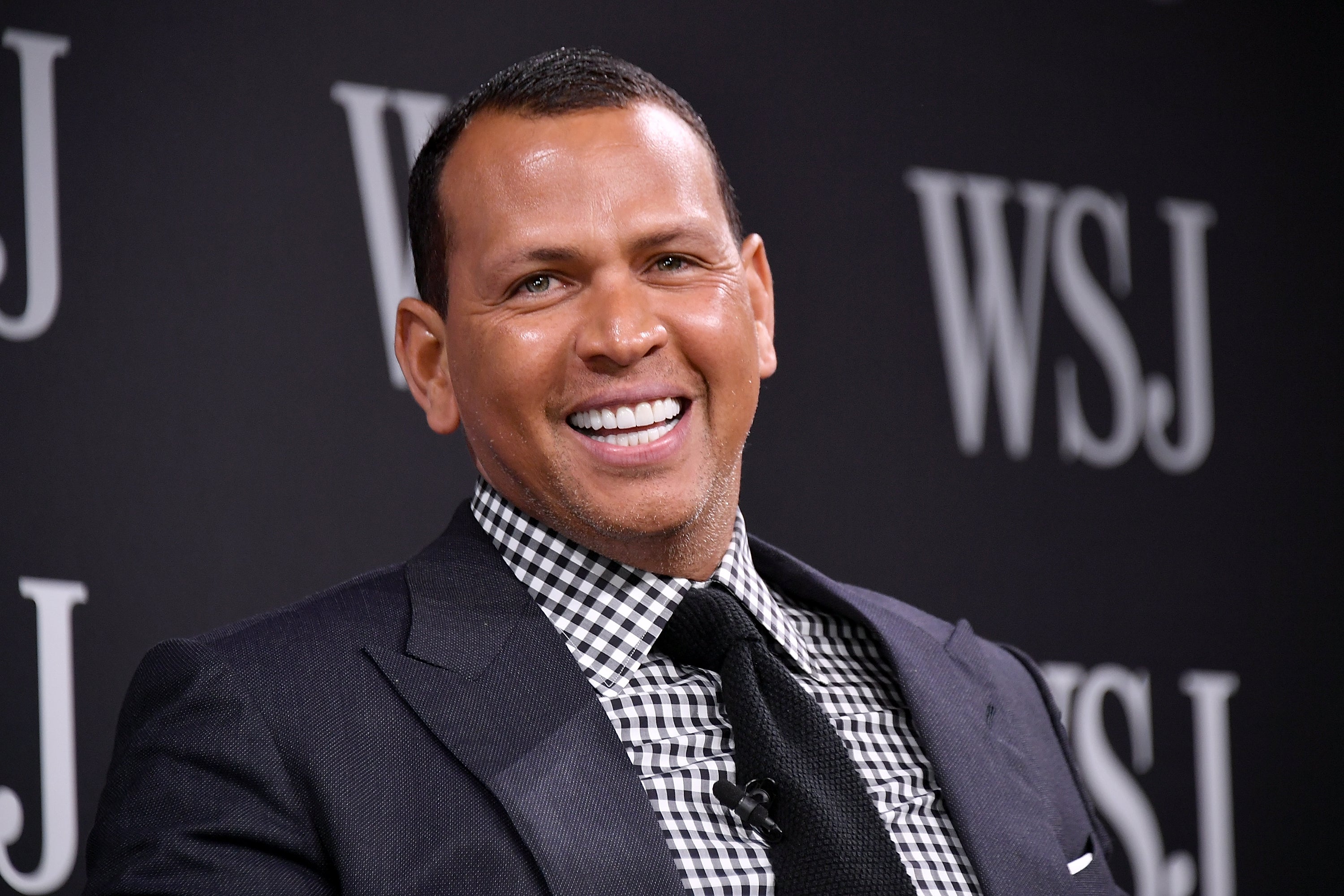 Alex Rodriguez shares new photos from birthday trip