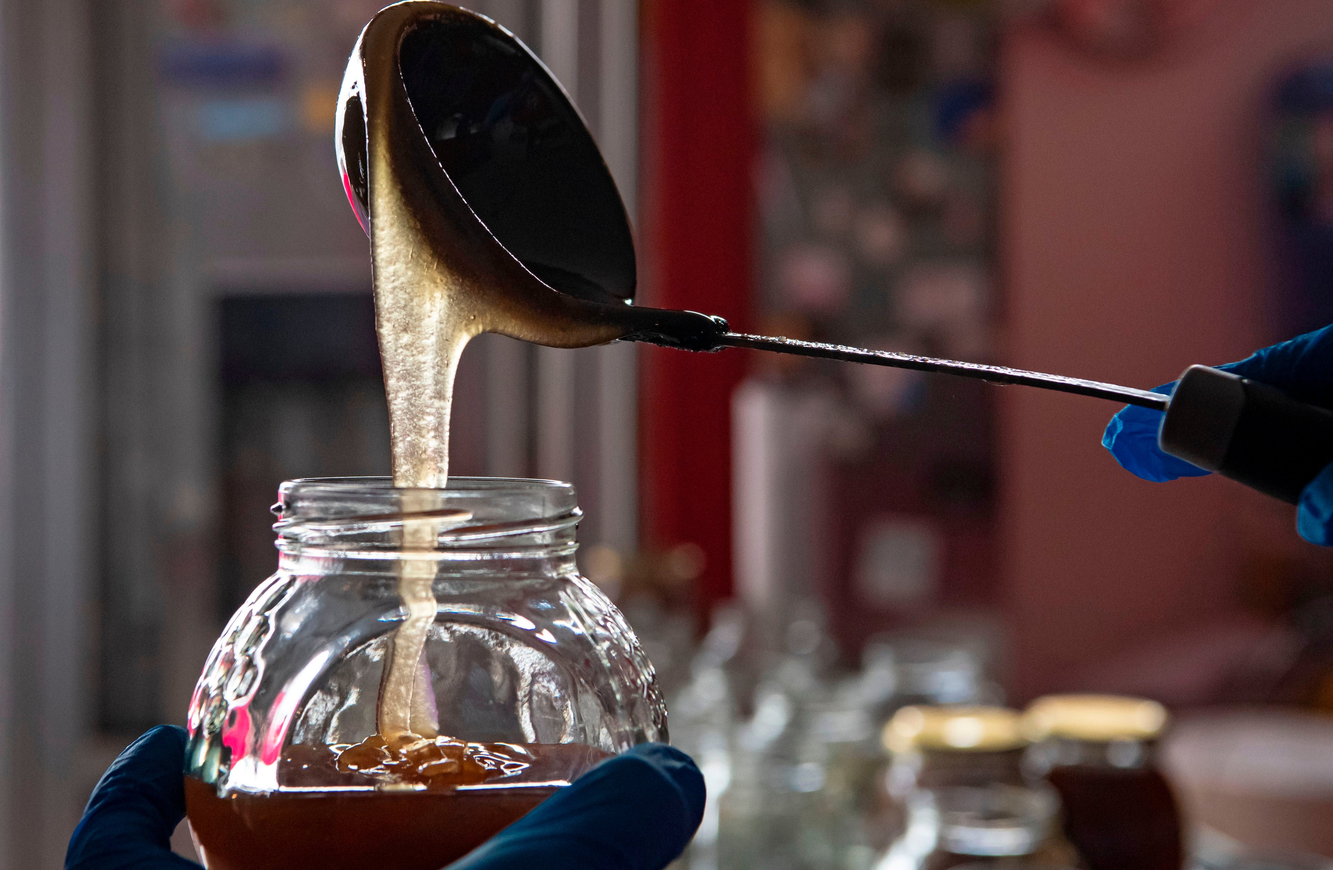 TikTokers warned against dangerous trend of eating frozen honey