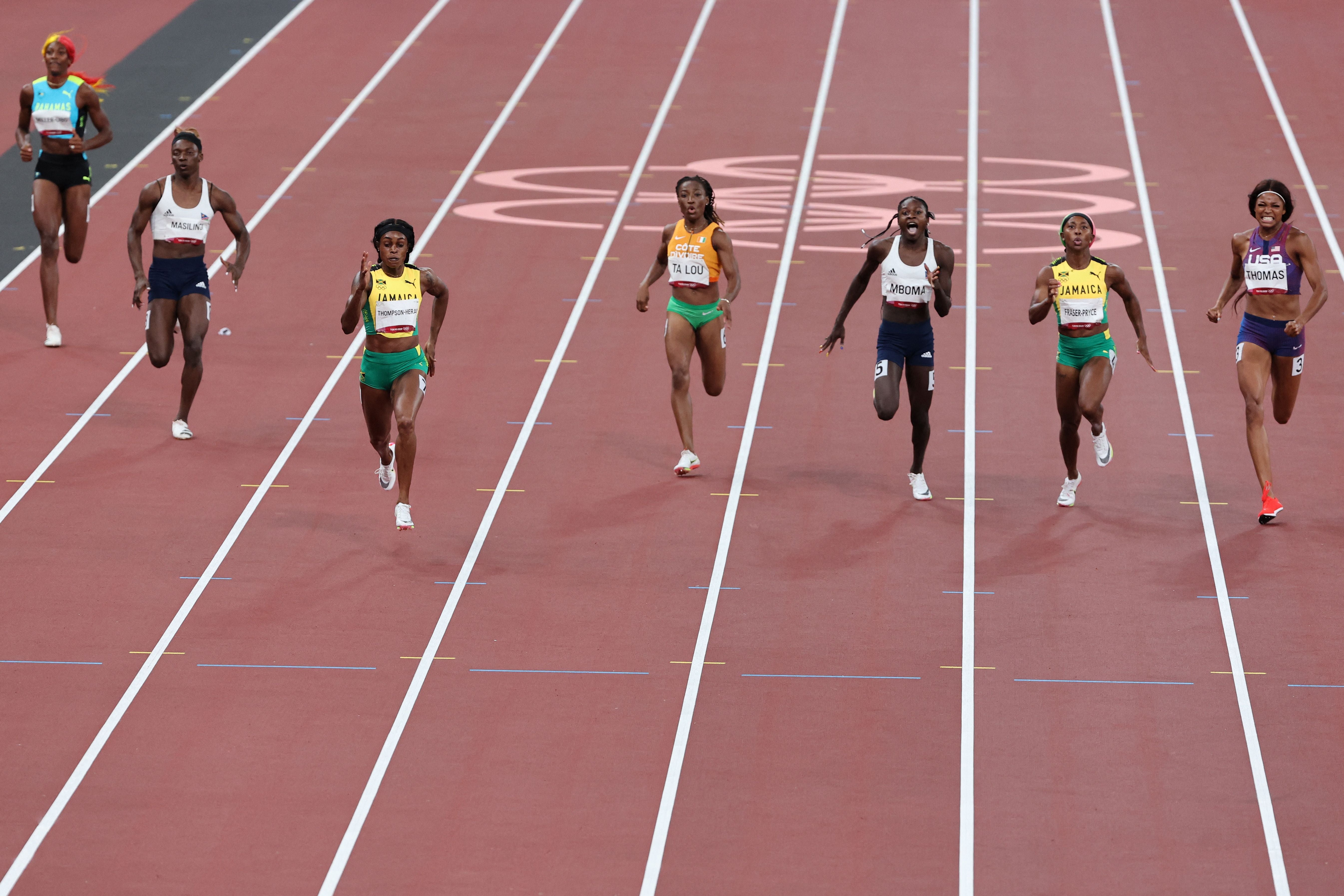 Beatrice Masilingi (second left) is also considered a DSD athlete