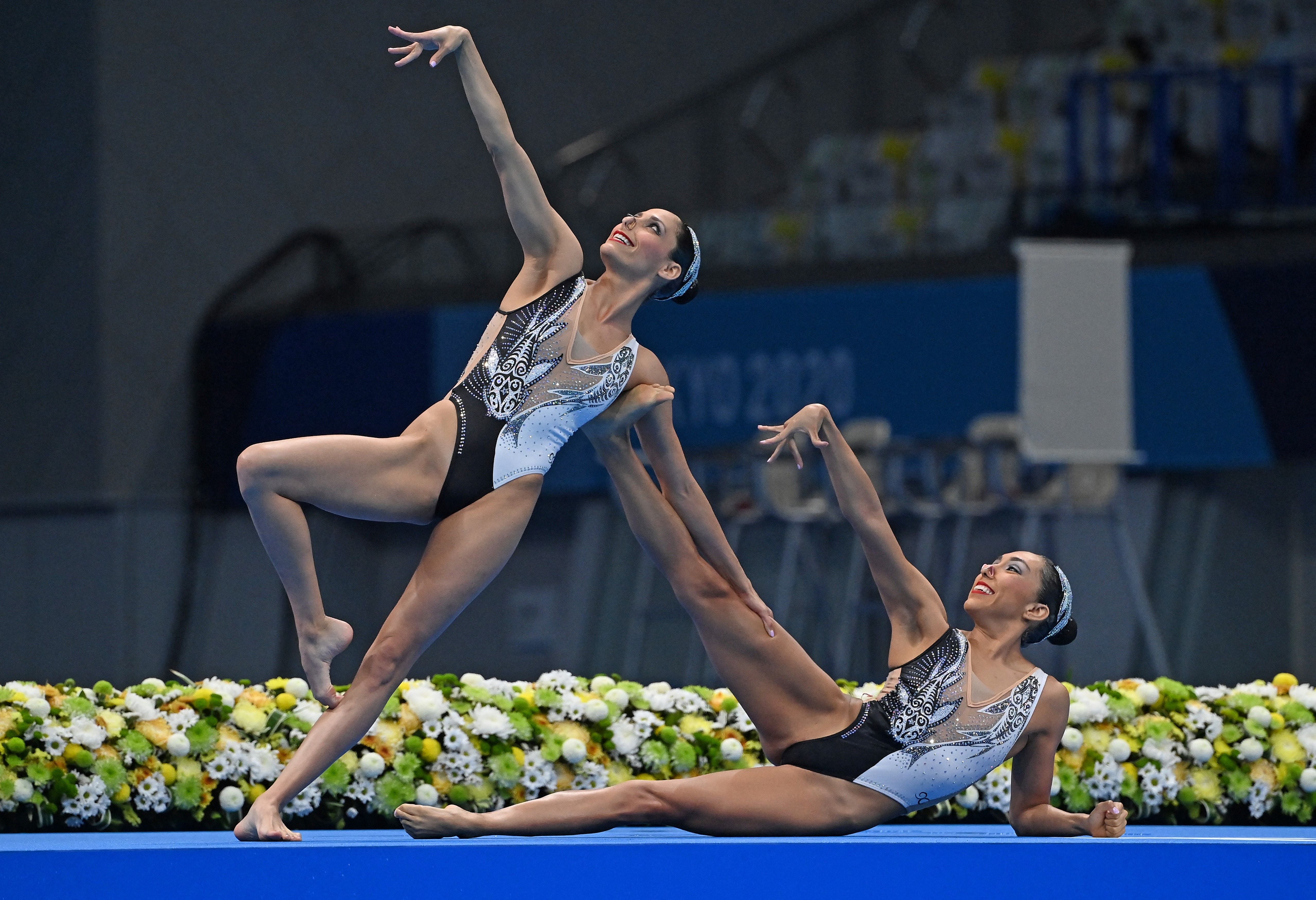 Mexico’s synchronized swimmers pay tribute to Avatar: The Last Airbender at the Olympics