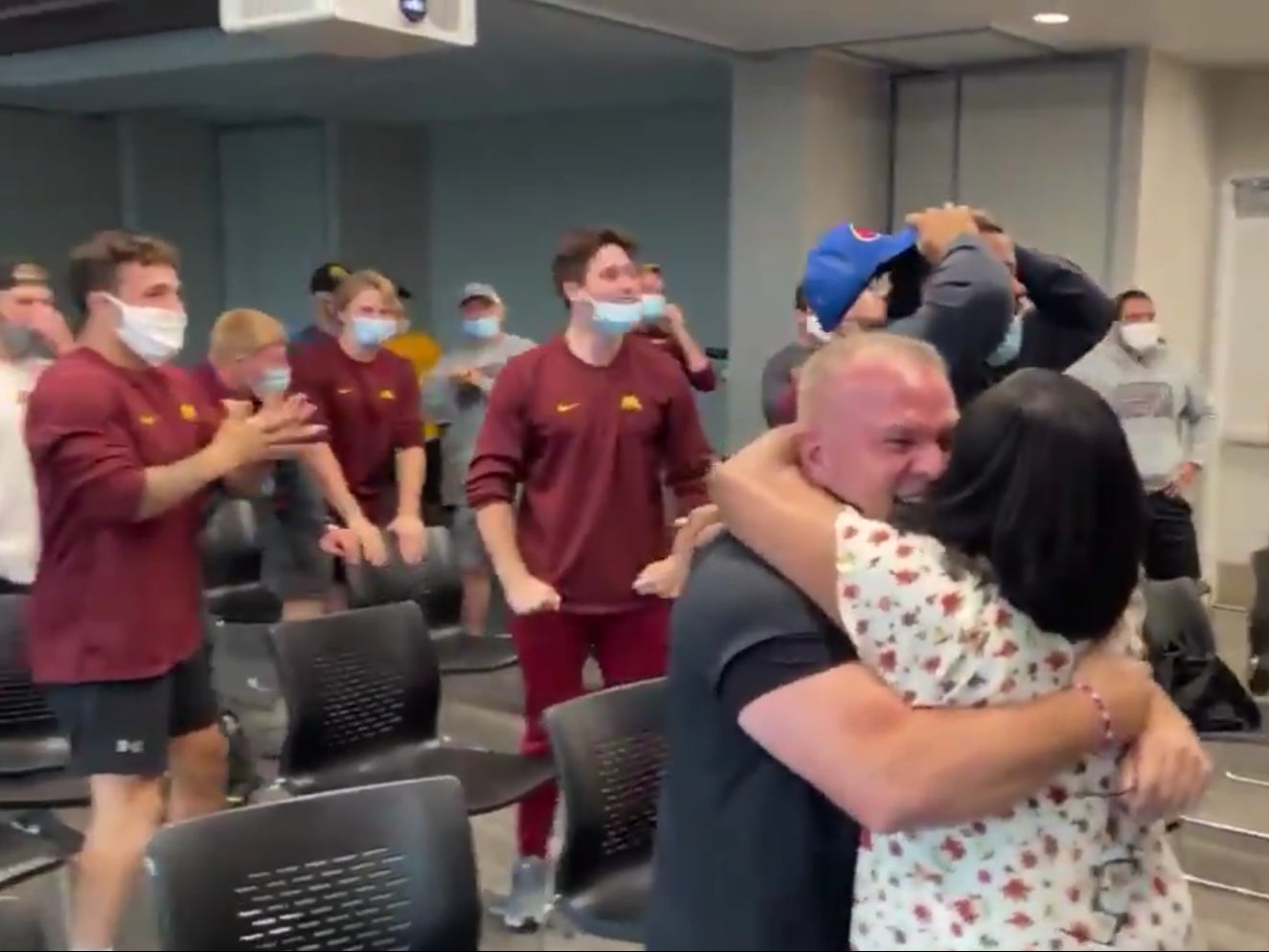 Video shows Gable Steveson’s family reacting to his gold medal win