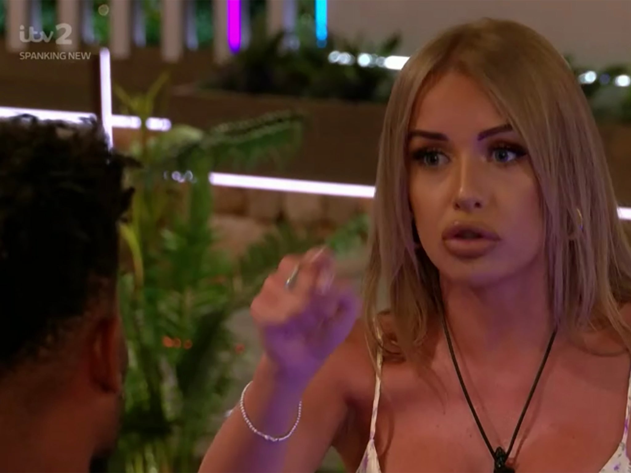 Faye shouts at Teddy in ‘Love Island'