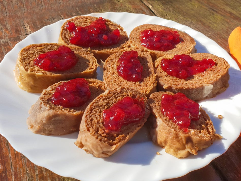 Struklji is a traditional Slovenian baked roll