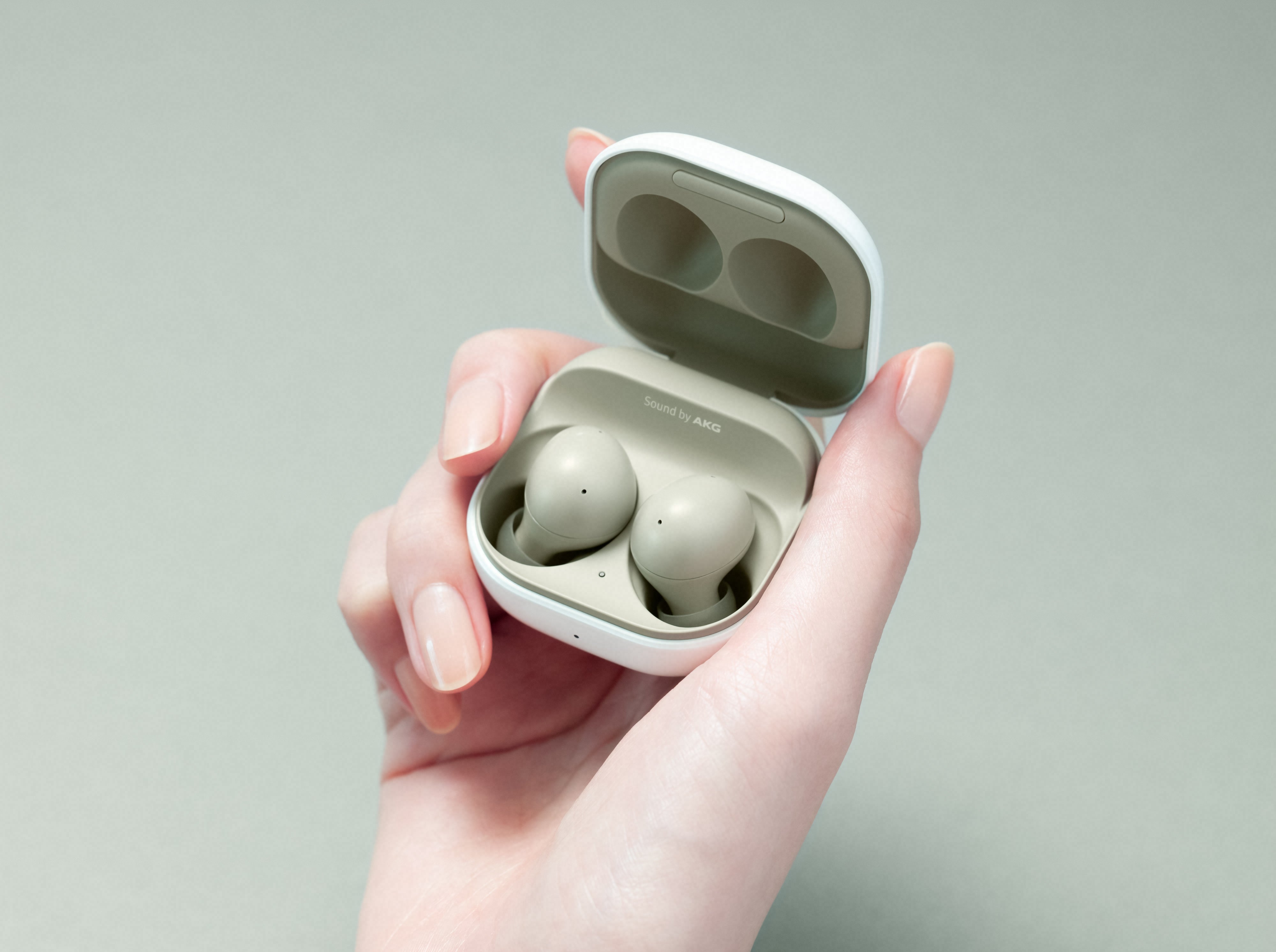 Samsung’s new Galaxy Buds 2