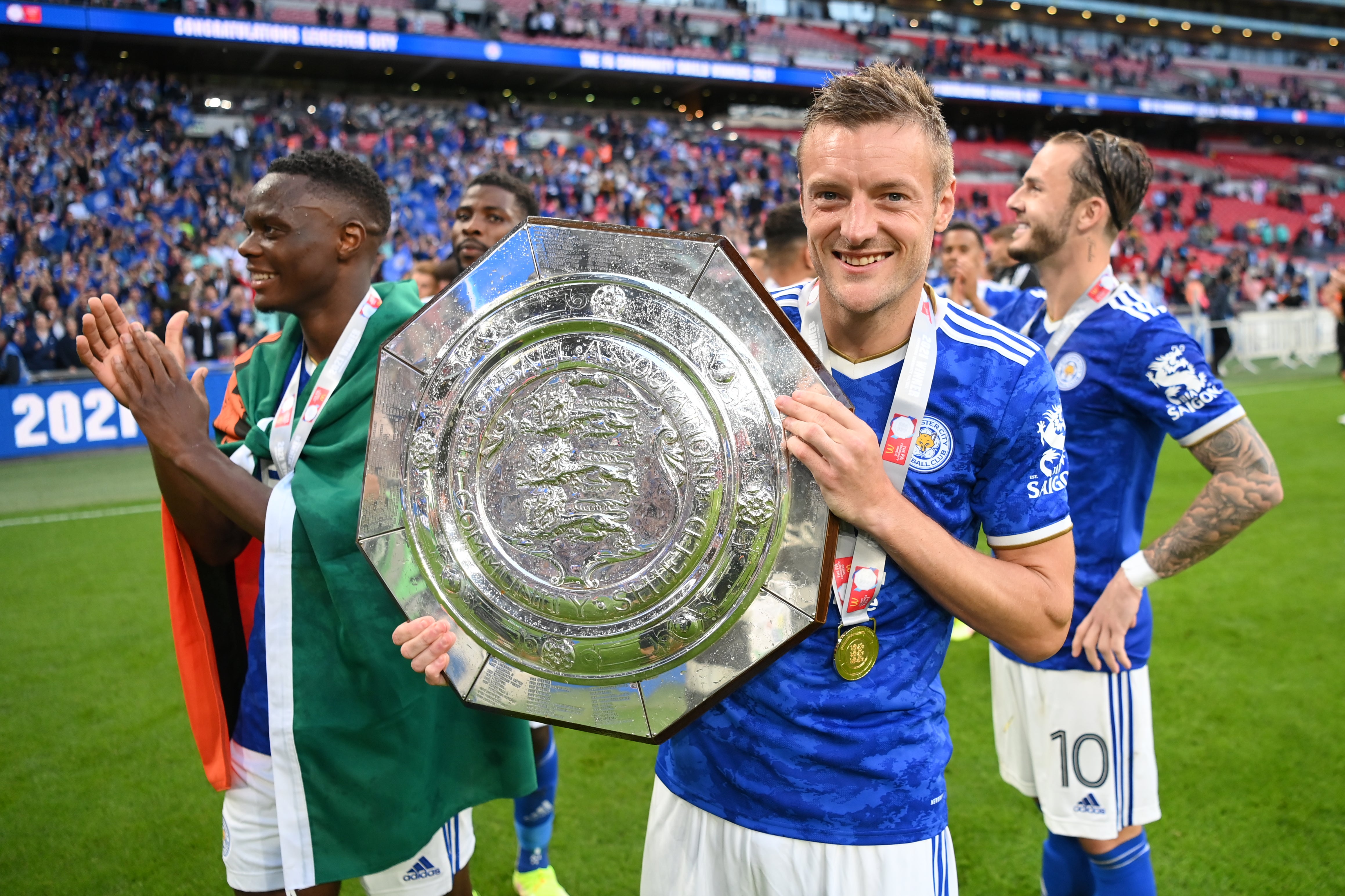 Jamie Vardy celebrates after Leicester defeated Manchester City in the Community Shield