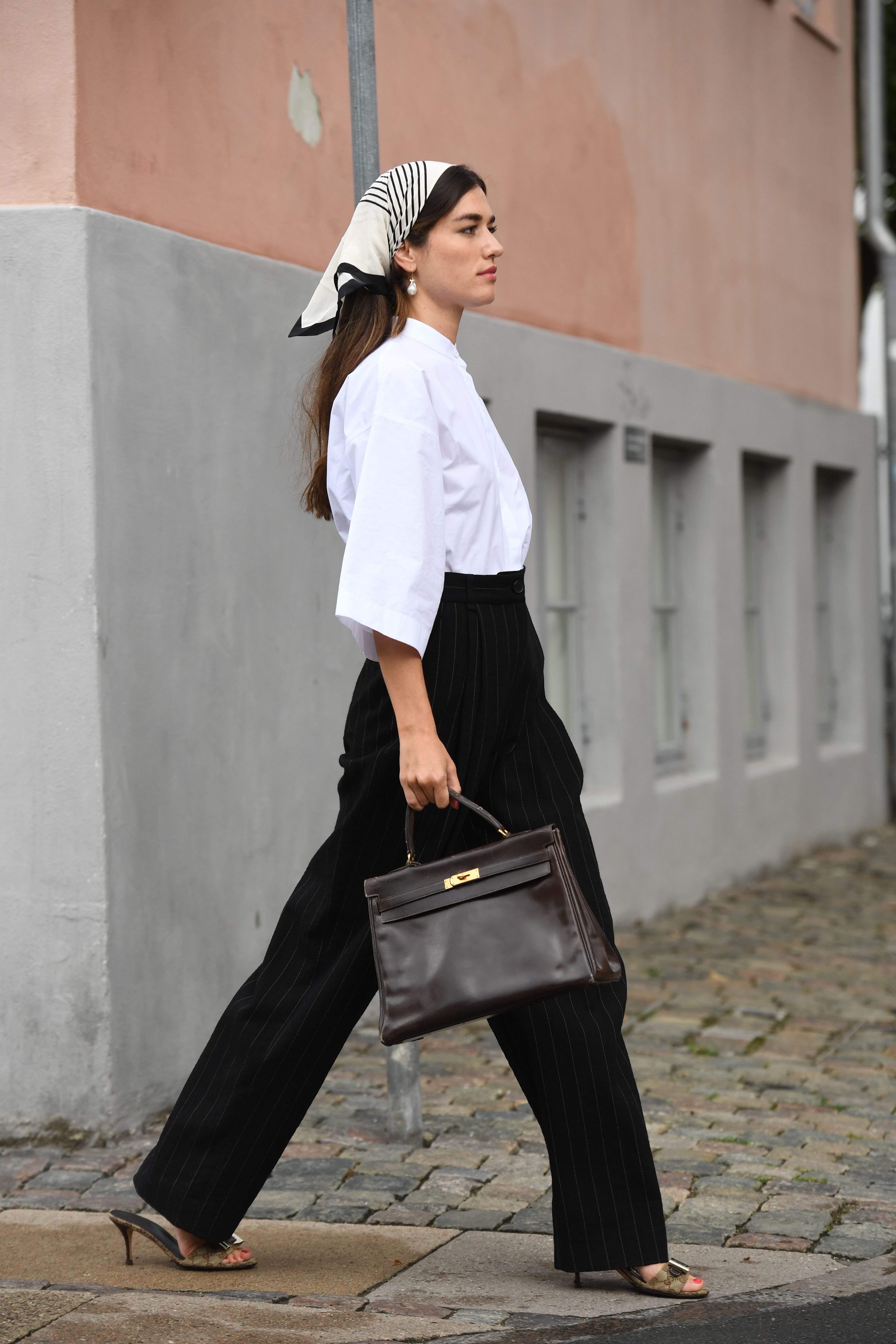 The perfect accessory for this black and white look