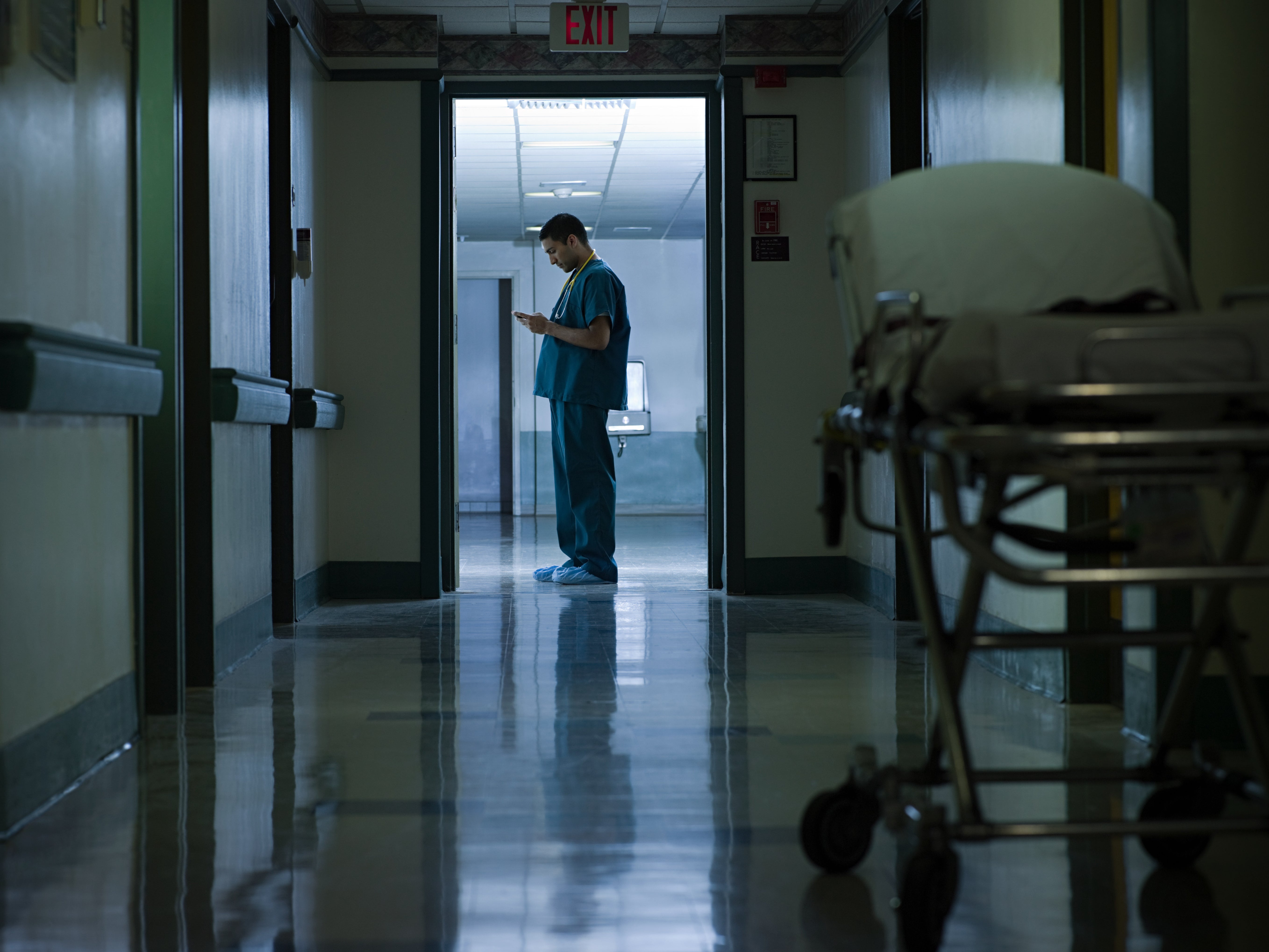 A new study has looked into the impact of night shift work on heart problems