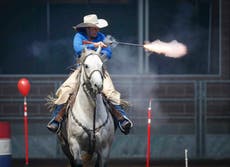 At Midwest state fairs no masks required, vaccines are free