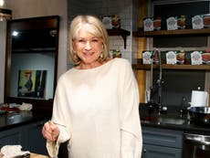 Martha Stewart shares trick for making Thanksgiving turkey with T-shirt