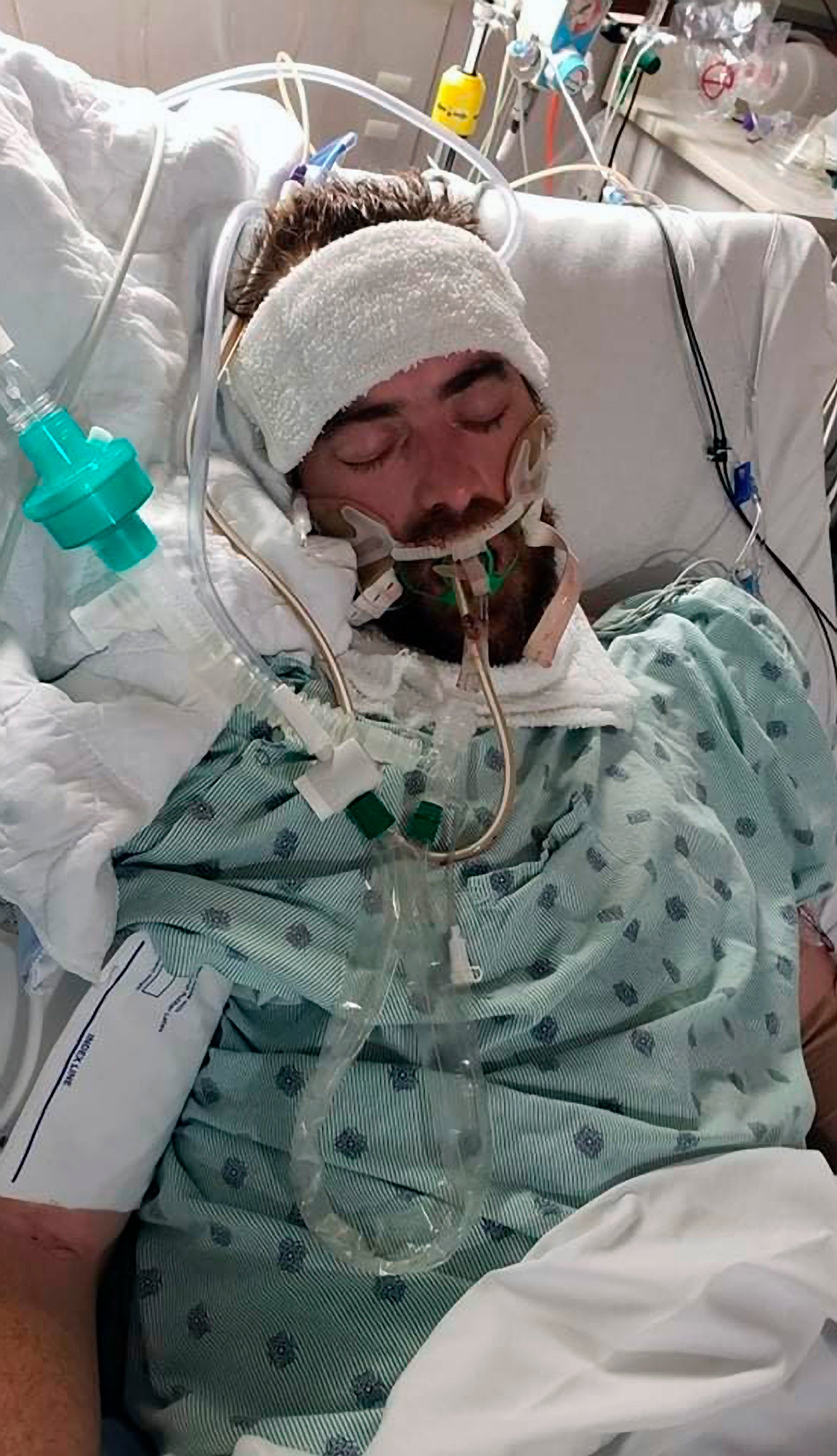 Virus Outbreak Alabama Young People