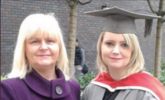 Amy Crosby, right, said mum Geraldine Mount, left, who had no pre-existing health conditions, passed away from the virus at the same hospital where she has been working on the vaccine rollout