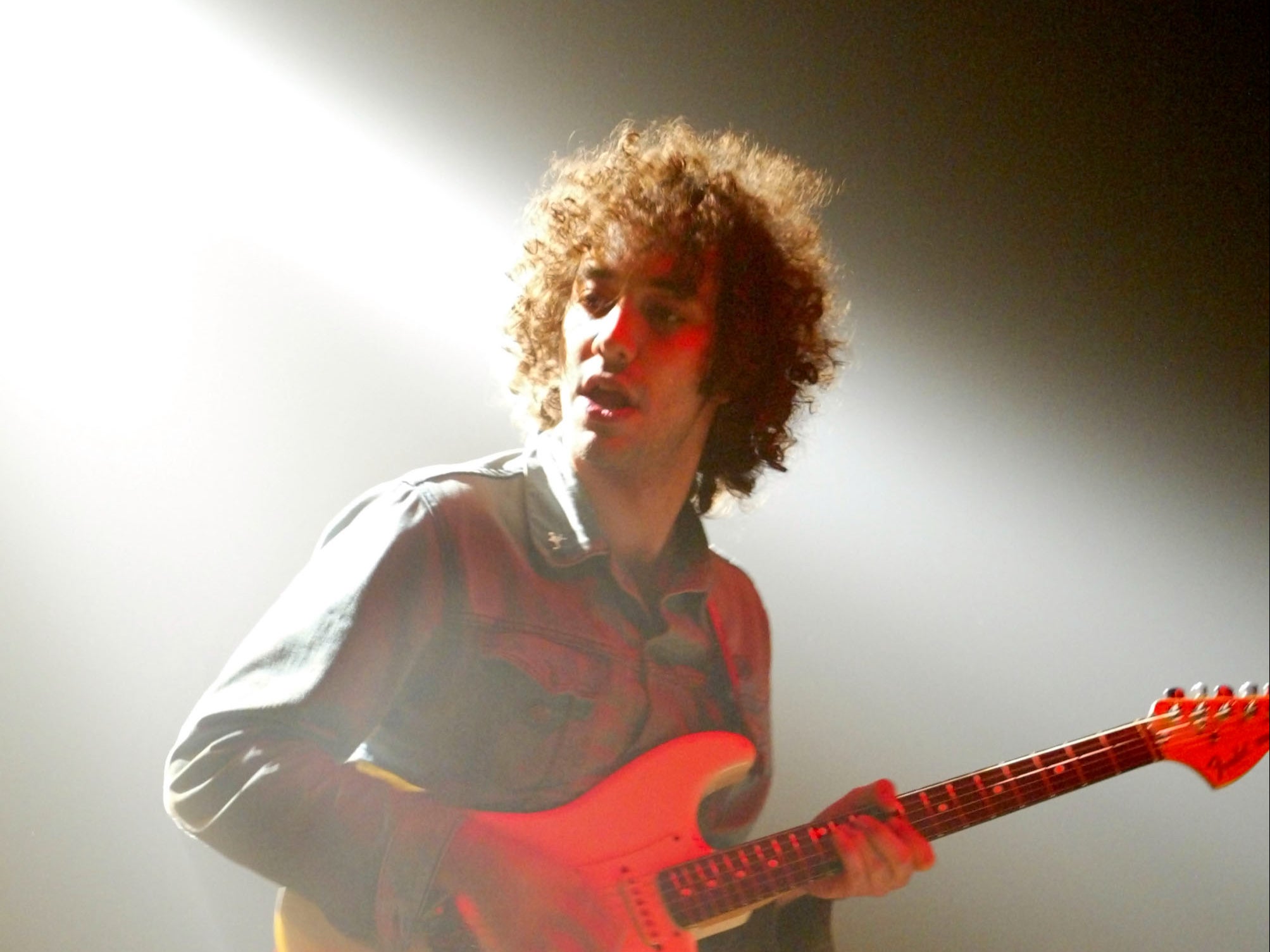 Albert Hammond Jr of The Strokes playing in Pennsylvania in 2003