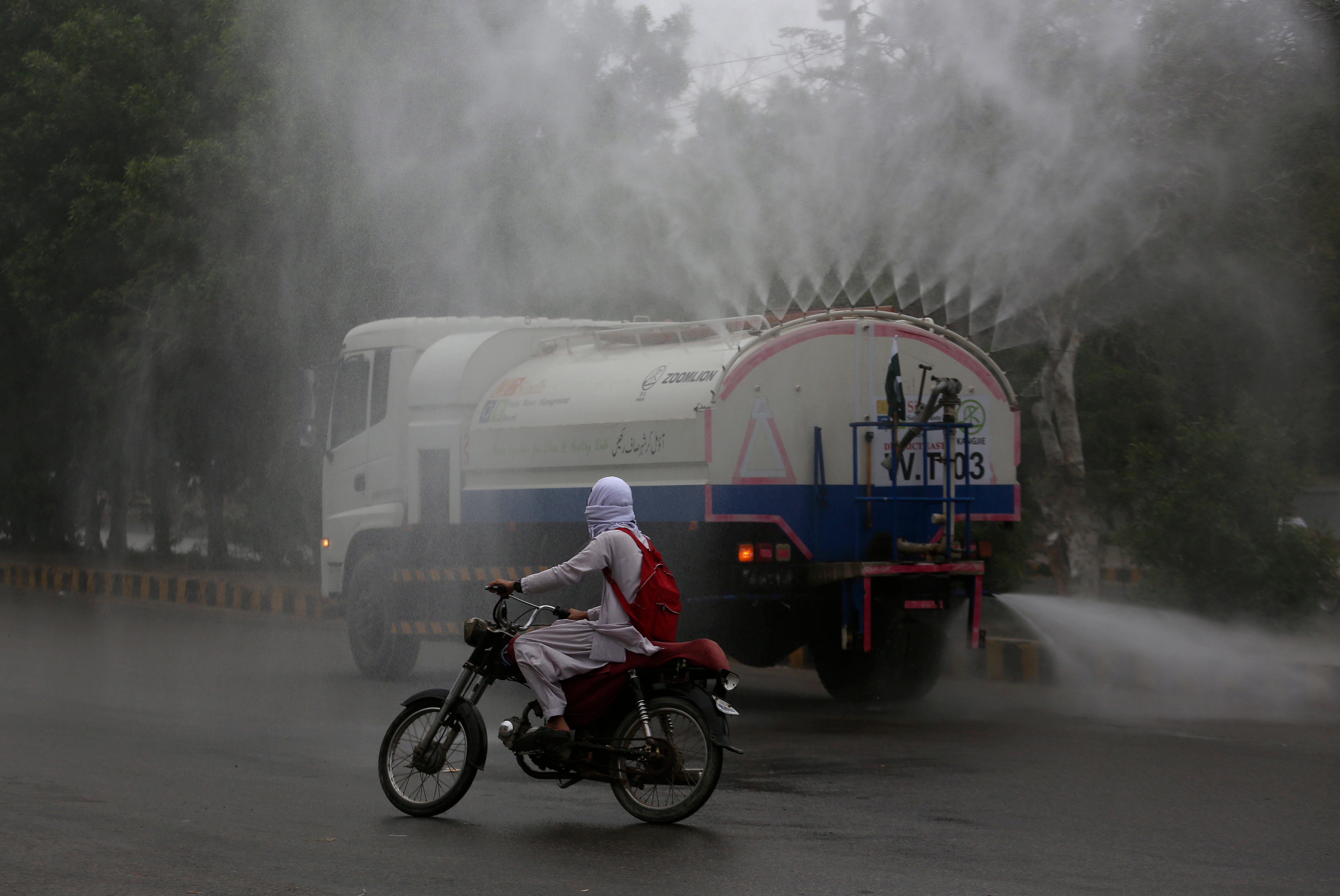 Virus Outbreak Pakistan