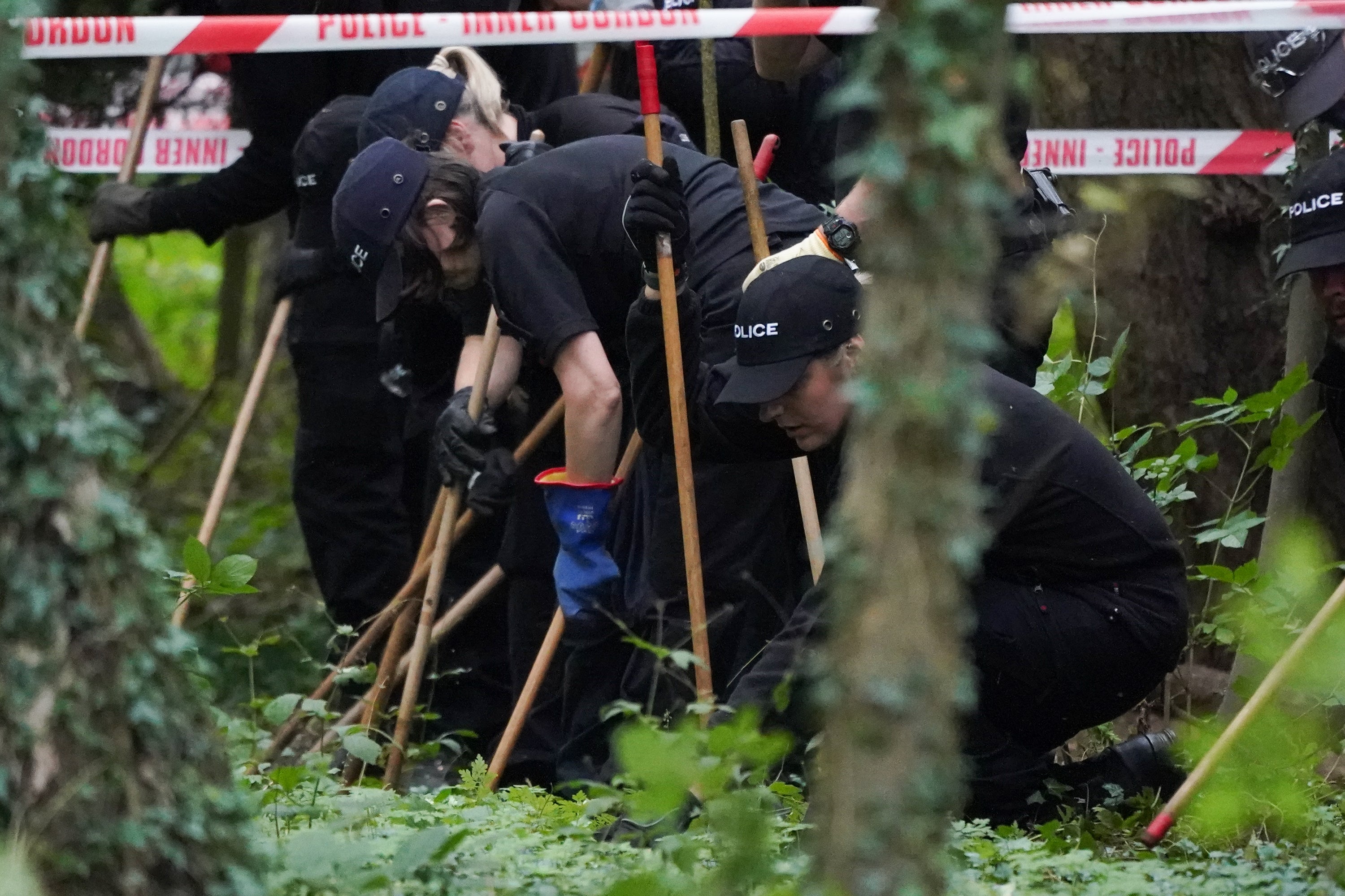 The search is taking place around Sand Hutton gravel pits