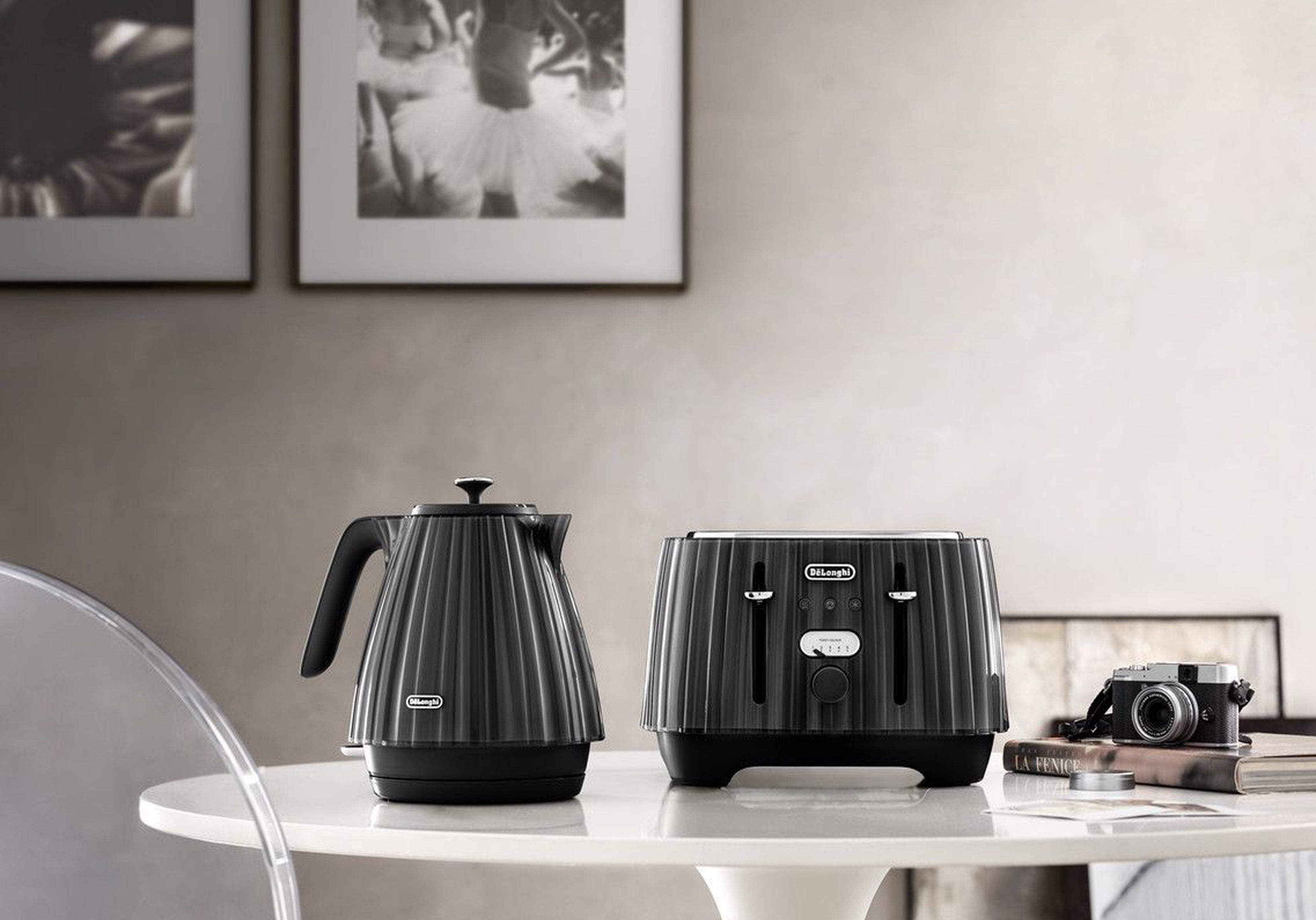 De’Longhi Ballerina Kettle and Toaster in Furnace Black, De’Longhi (De’Longhi/PA)