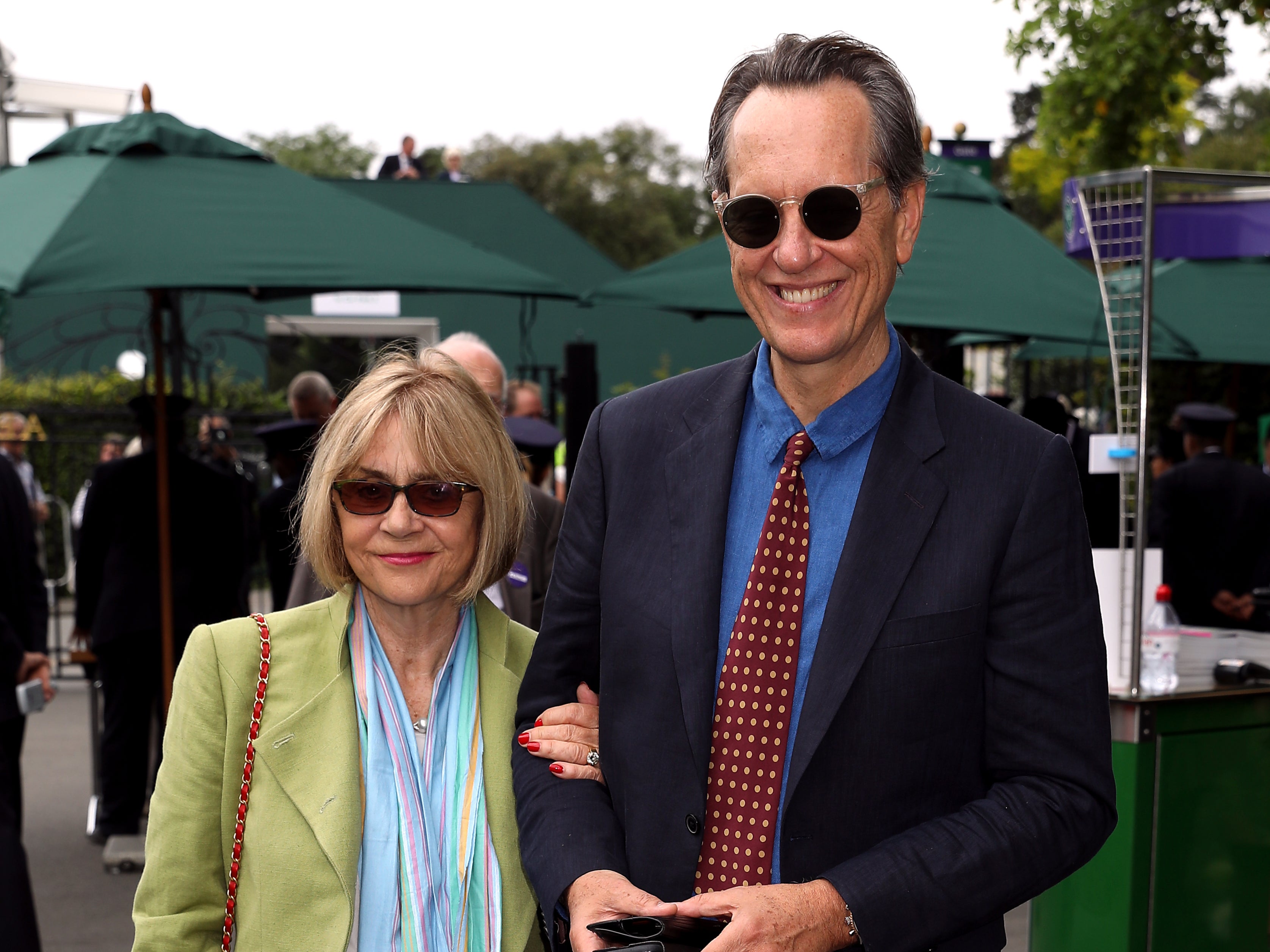 <p>Richard E Grant and his late wife Joan Washington</p>