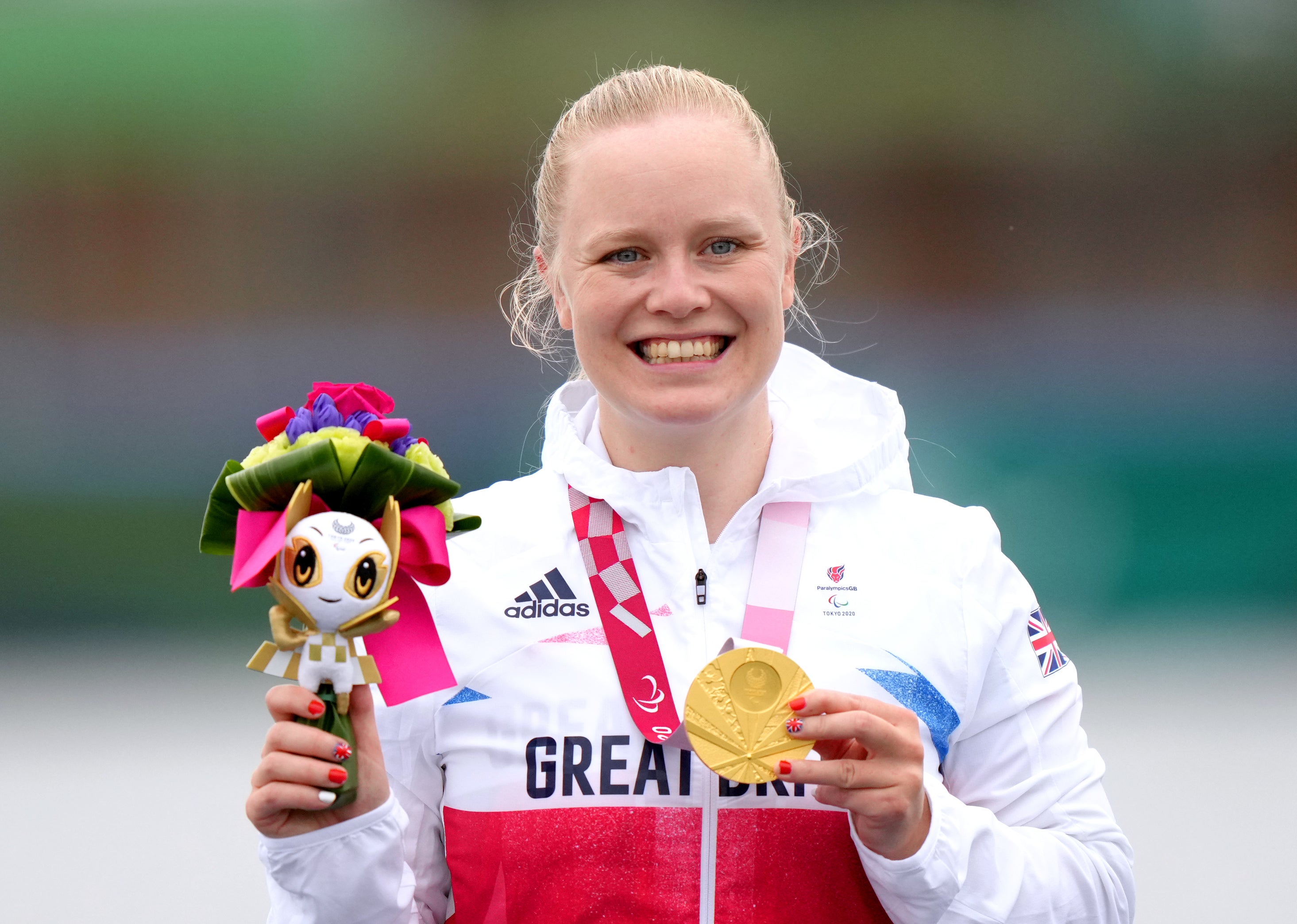 Laura Sugar with her canoeing gold