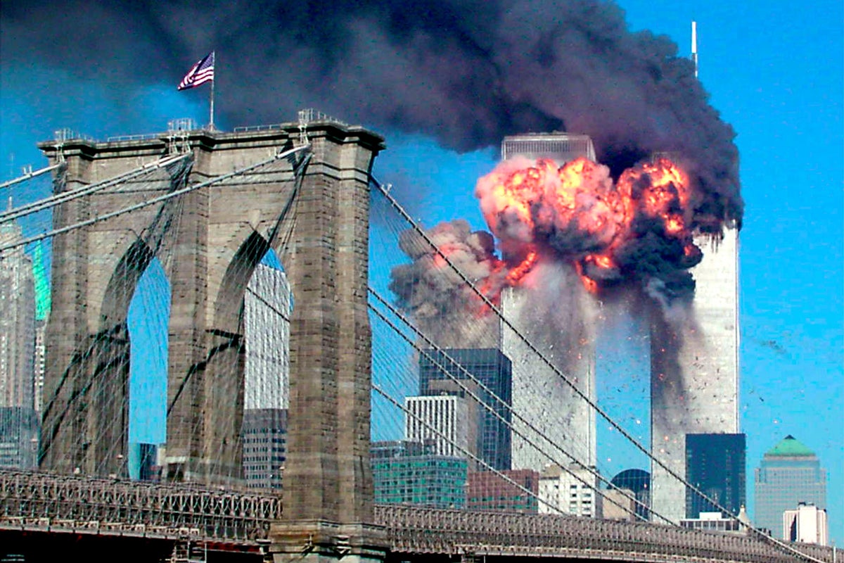 25 haunting images that show what 9/11 was really like as the attacks unfolded