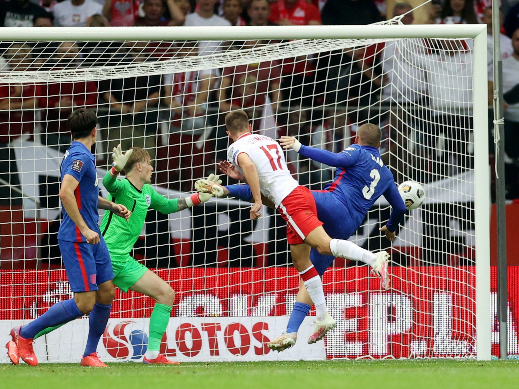 Damian Szymanski equalises for Poland against England in stoppage time of the second half