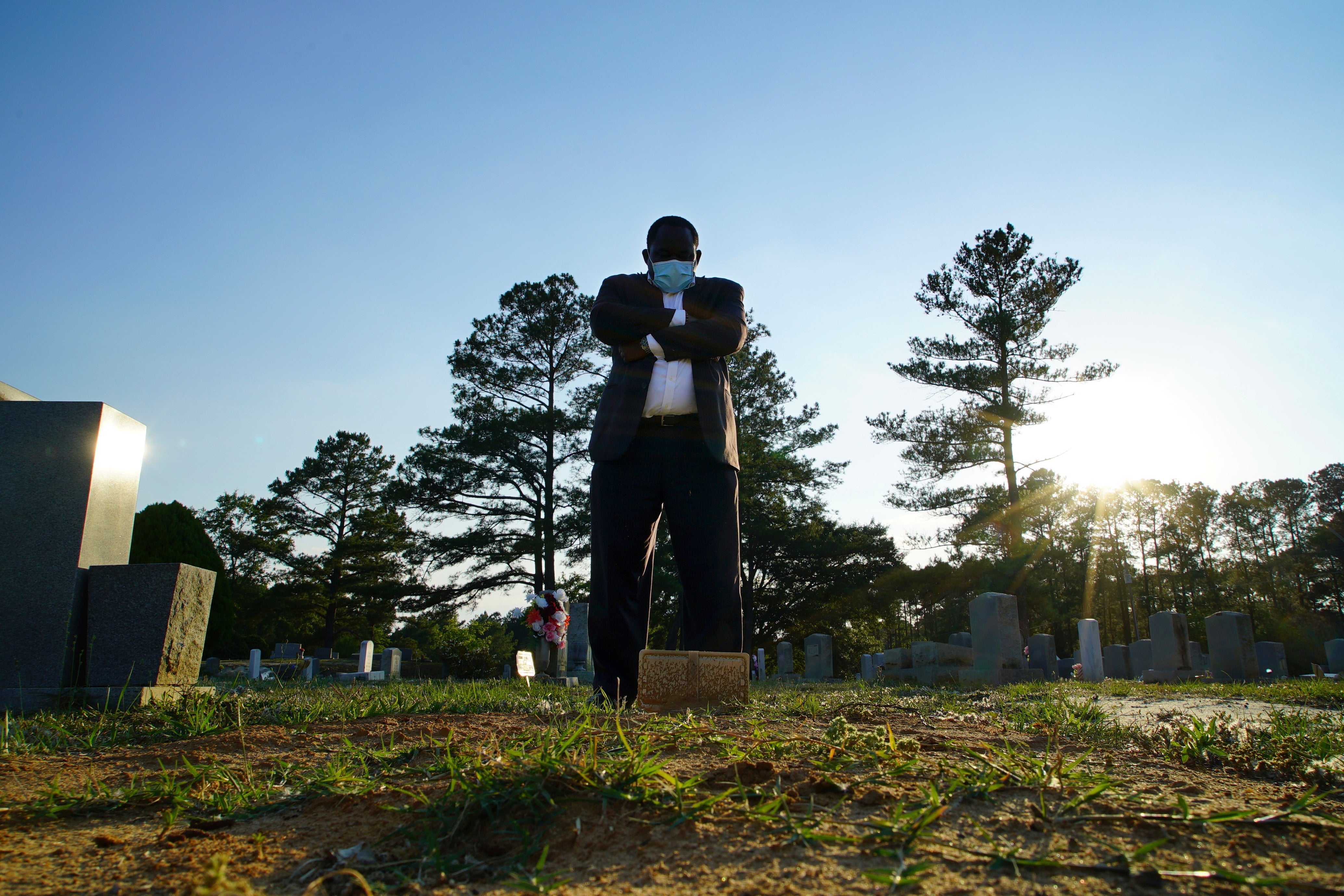 COVIDs Scars Burying Black Morticians