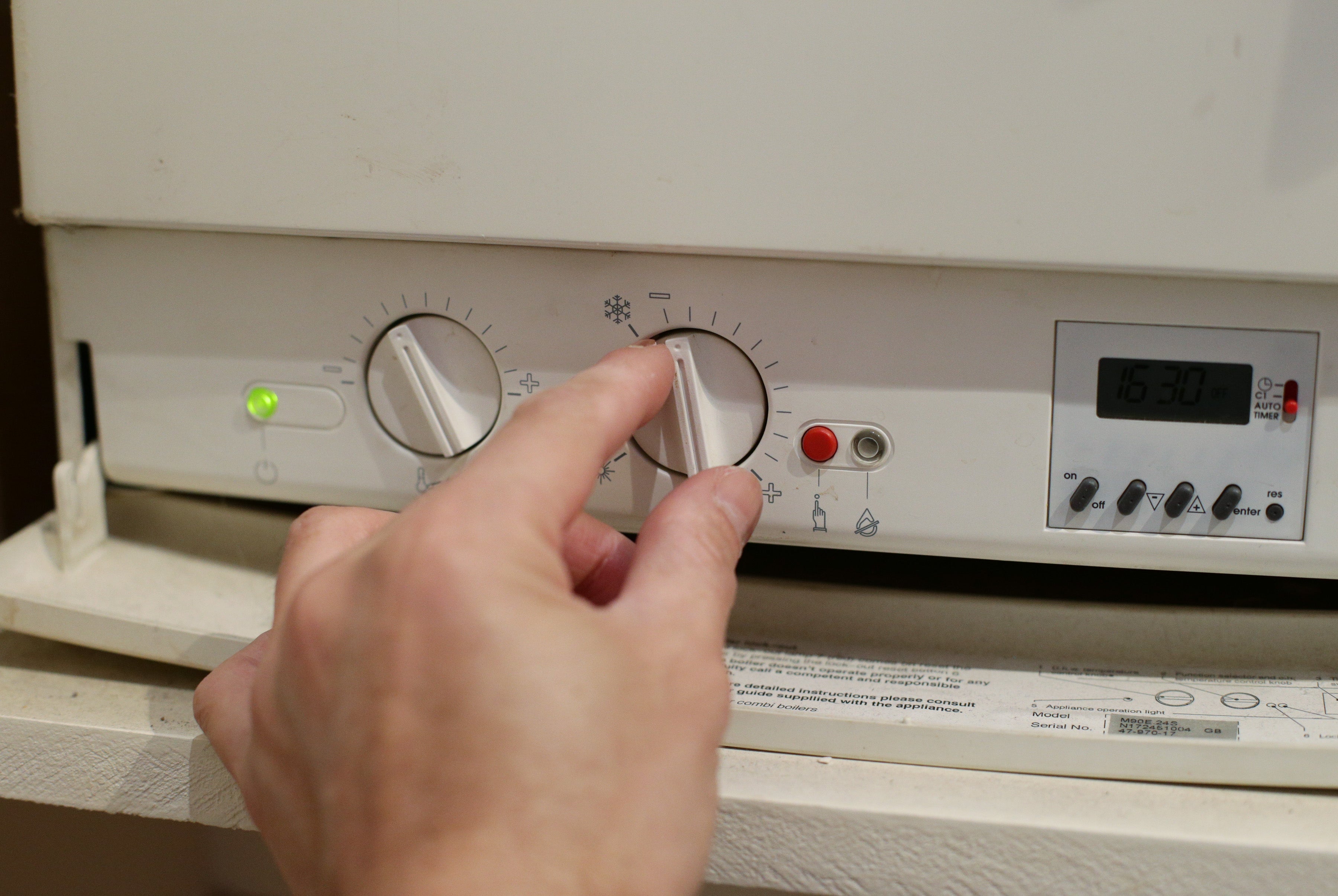 The controls on a domestic gas boiler (Yui Mok/PA)