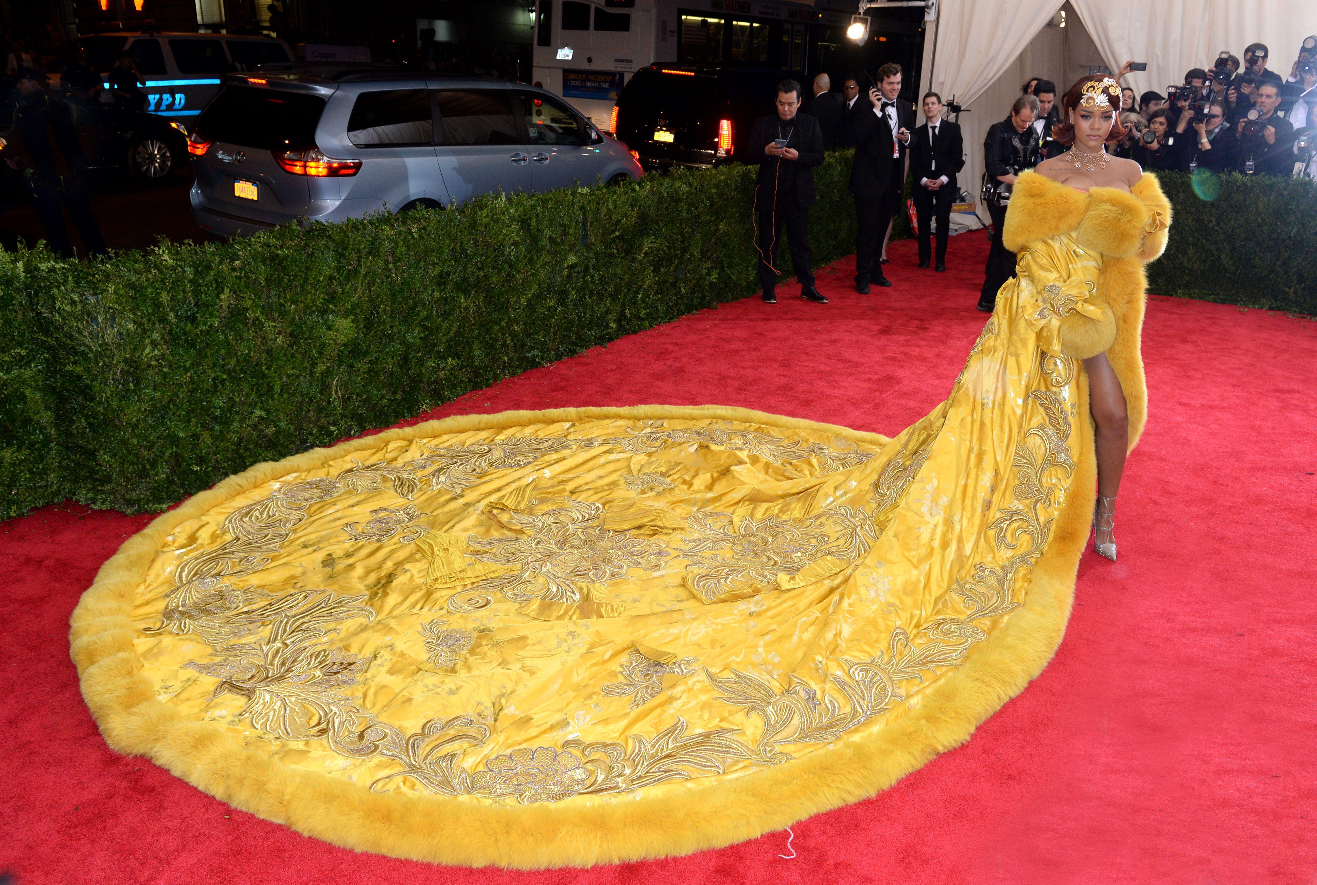 Rihanna attending the 2015 Met Gala (Alamy/PA)