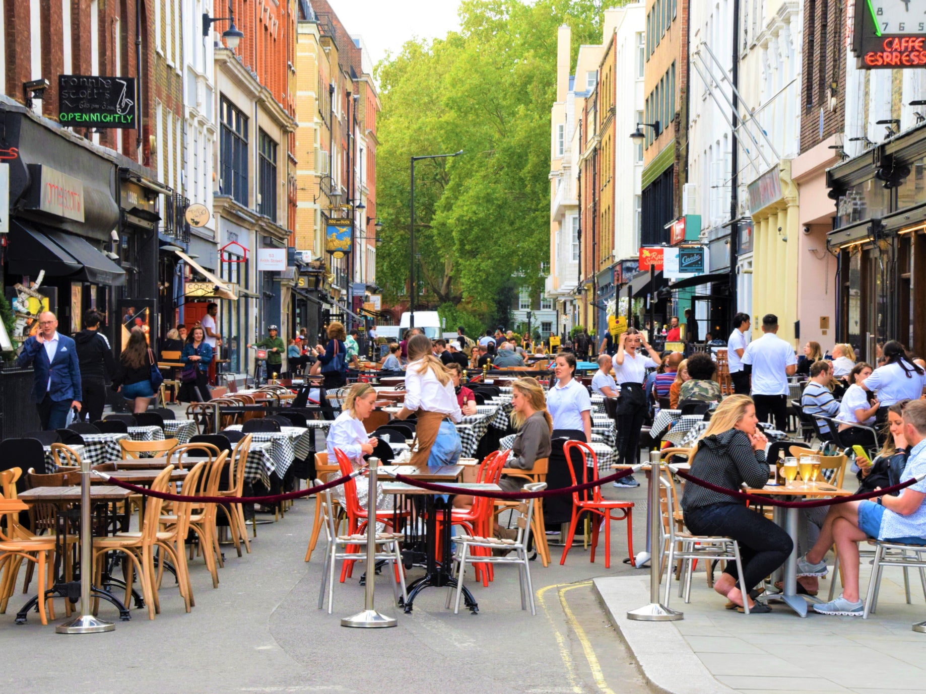 Outdoor dining in Soho