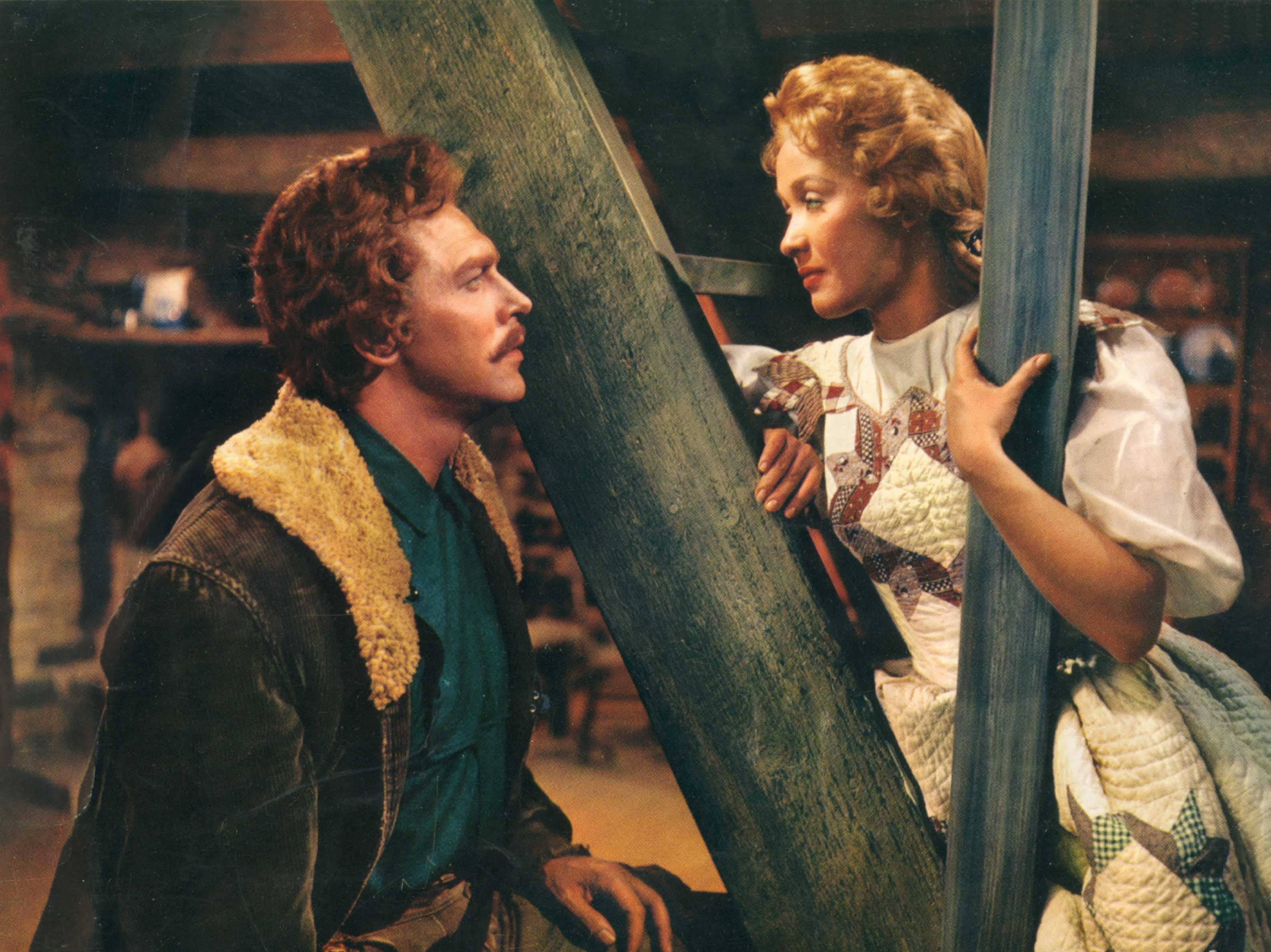 Jane Powell with Howard Keel in ‘Seven Brides for Seven Brothers'