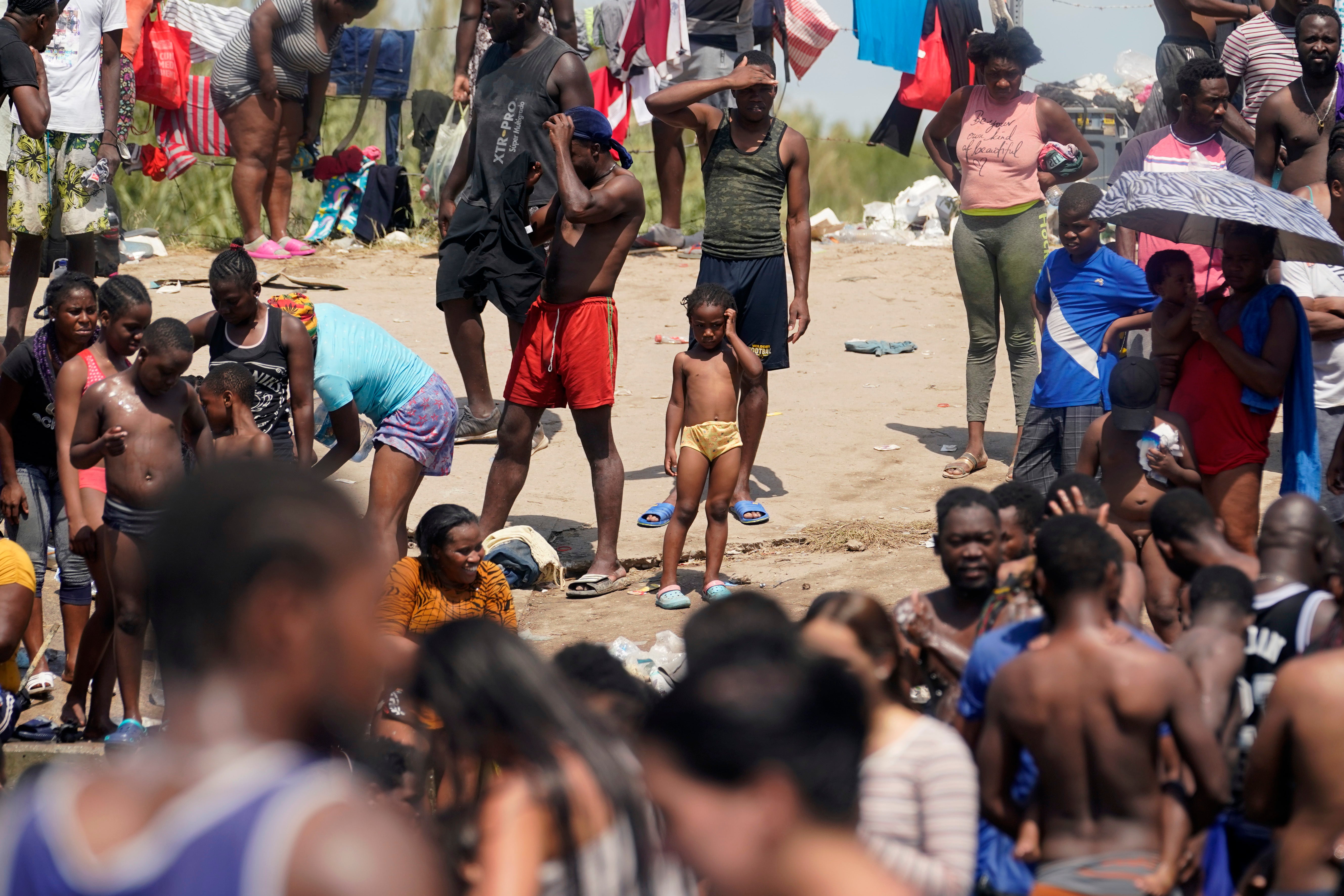 APTOPIX Border Migrant Camp