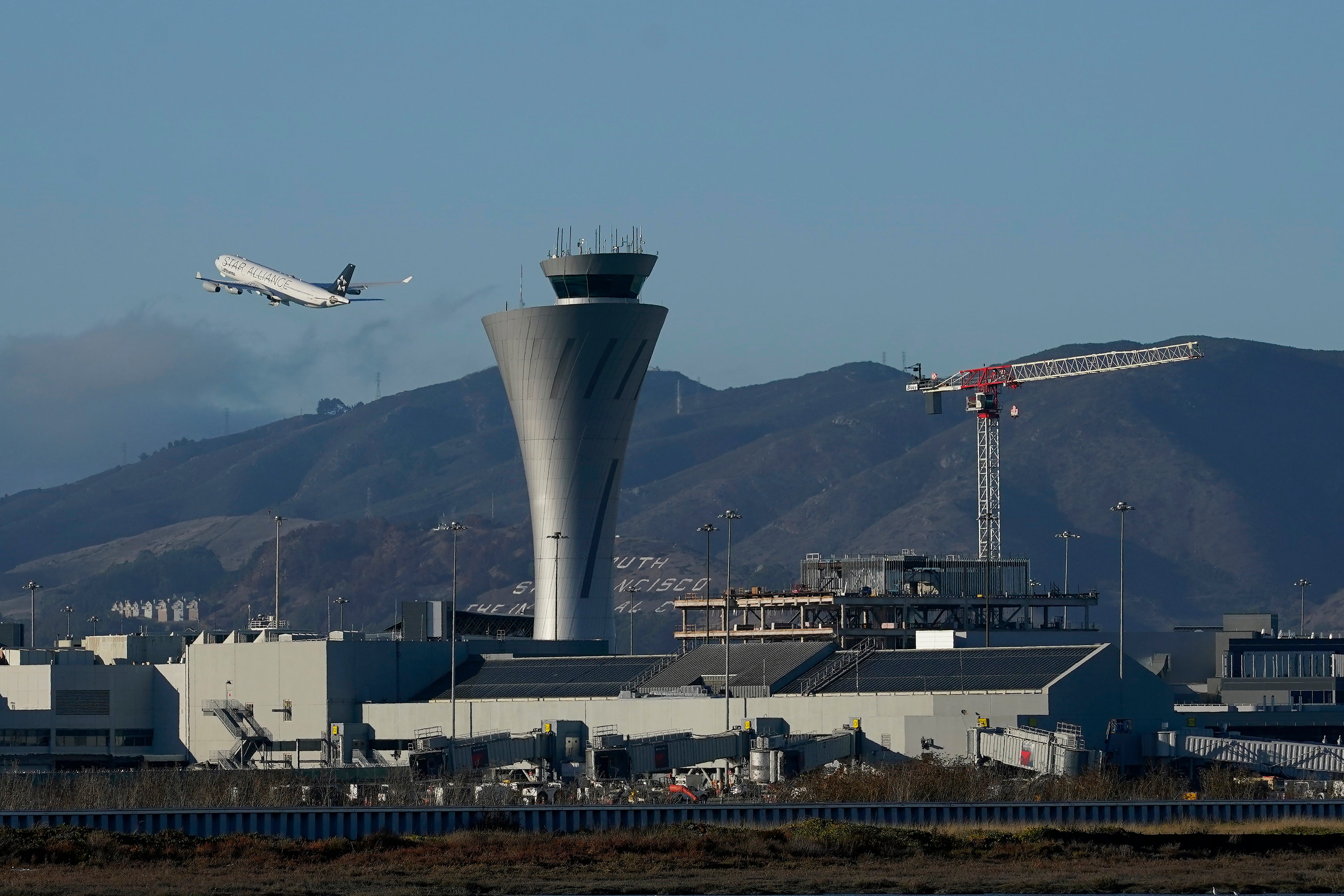 SFO-Vaccine Mandate