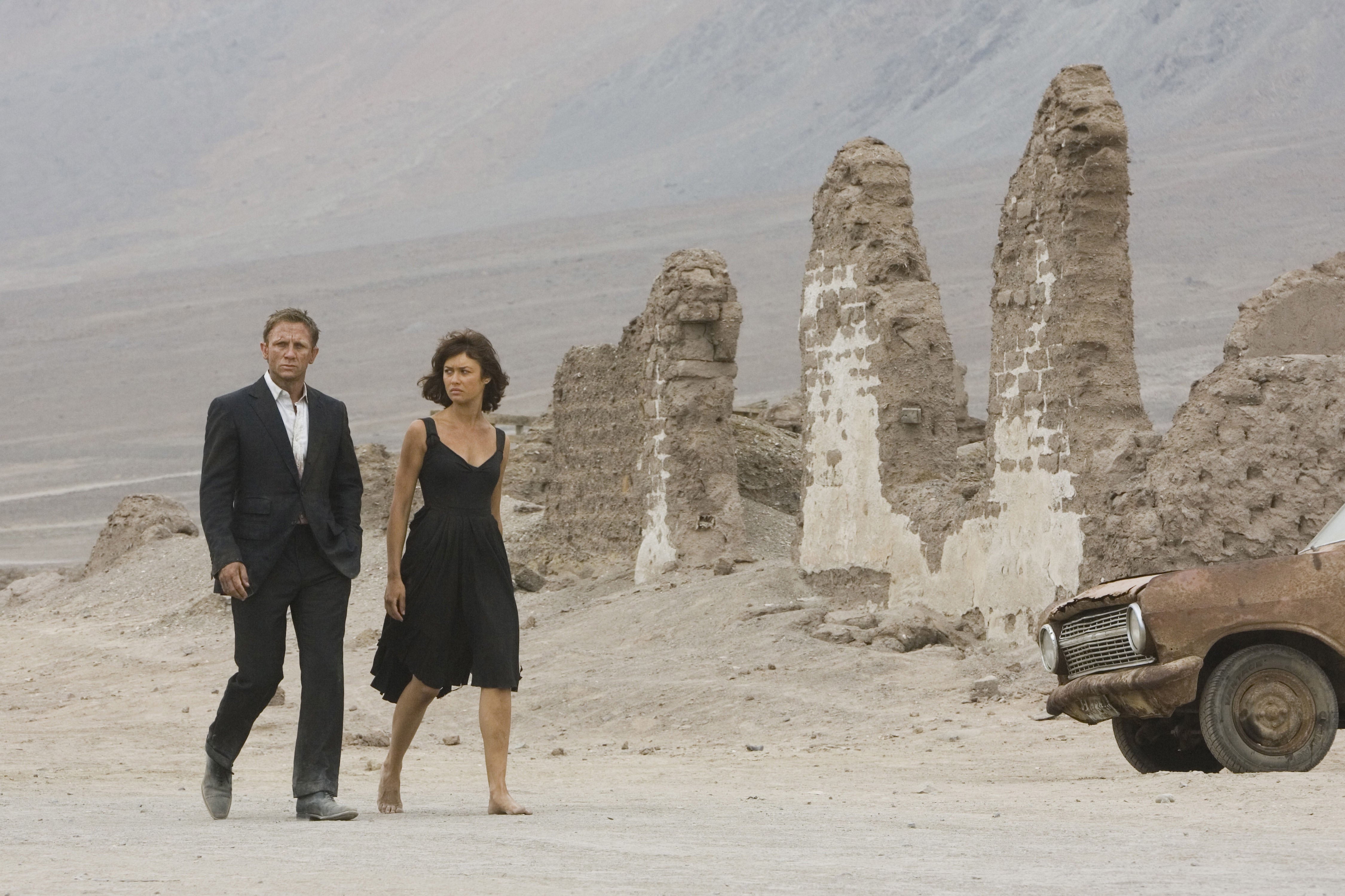 Daniel Craig and Olga Kurylenko in ‘Quantum of Solace'