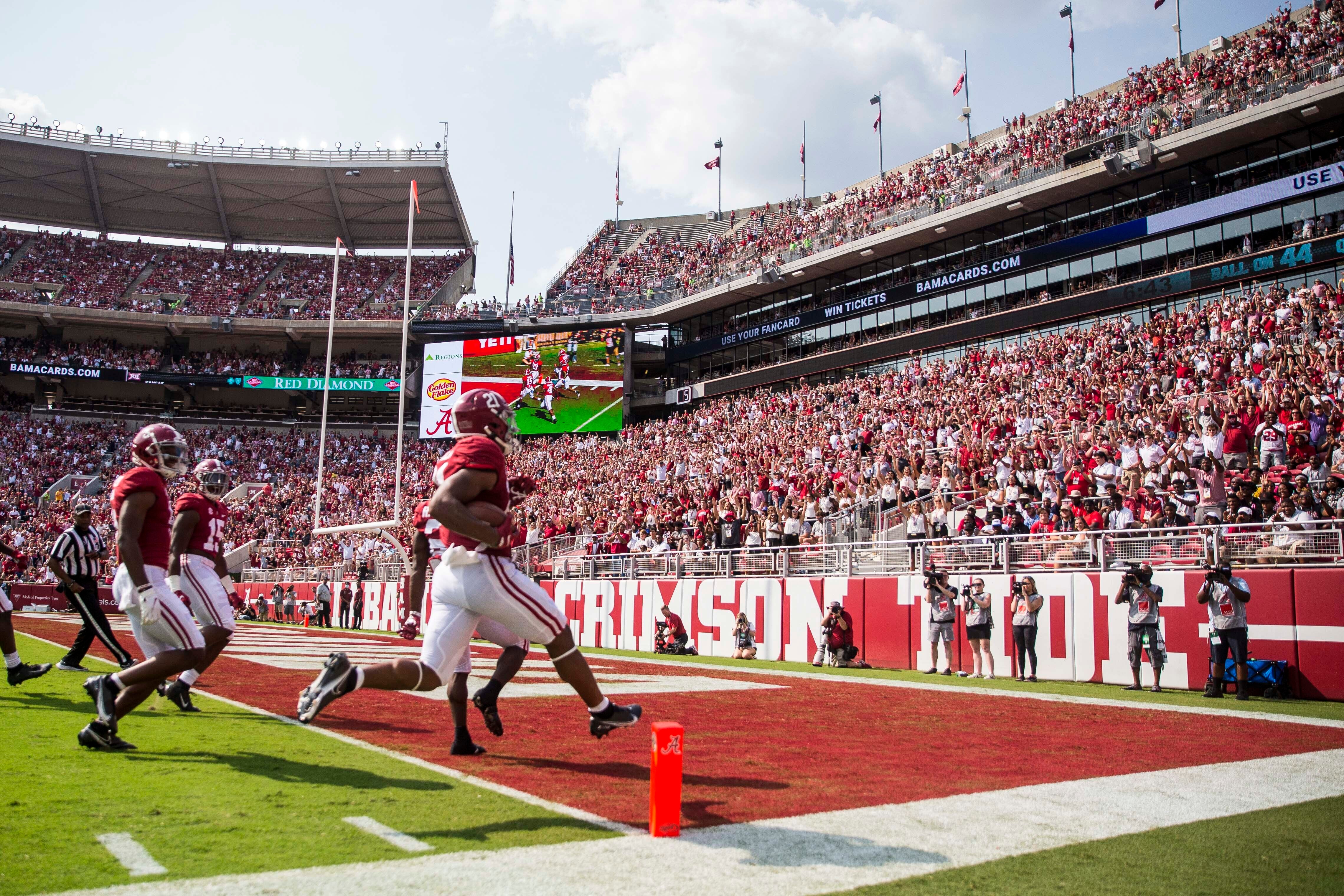 APTOPIX Mercer Alabama Football