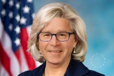 Trump sends supporters bizarre photoshopped photo of Bush and Cheney