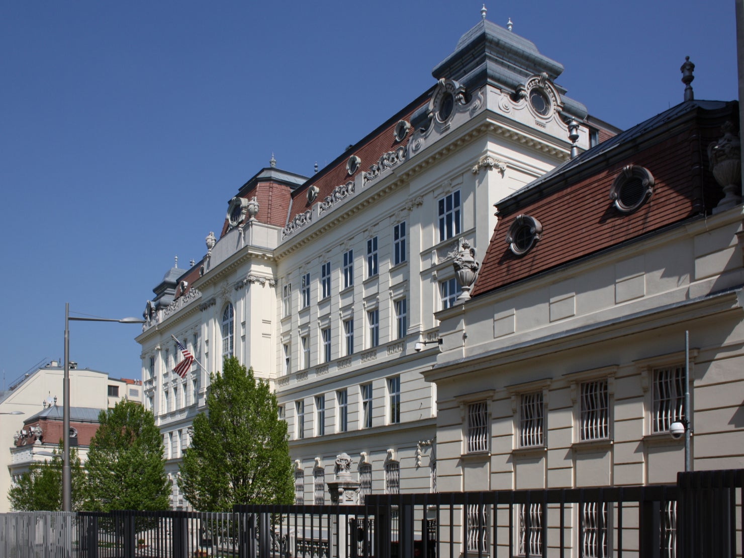 Offices at the US embassy in Vienna have been closed due to the outbreak of Havana Syndrome symptoms