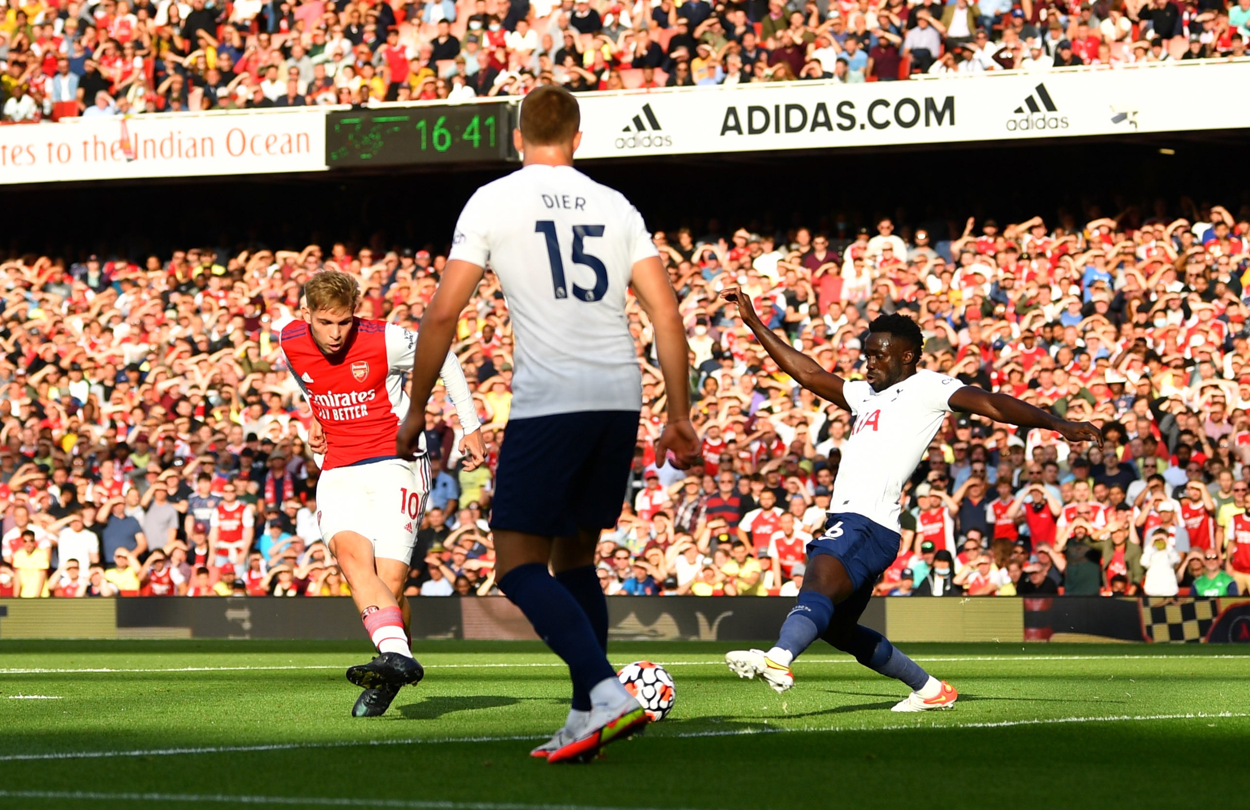 Emile Smith Rowe slots home to open the scoring at the Emirates