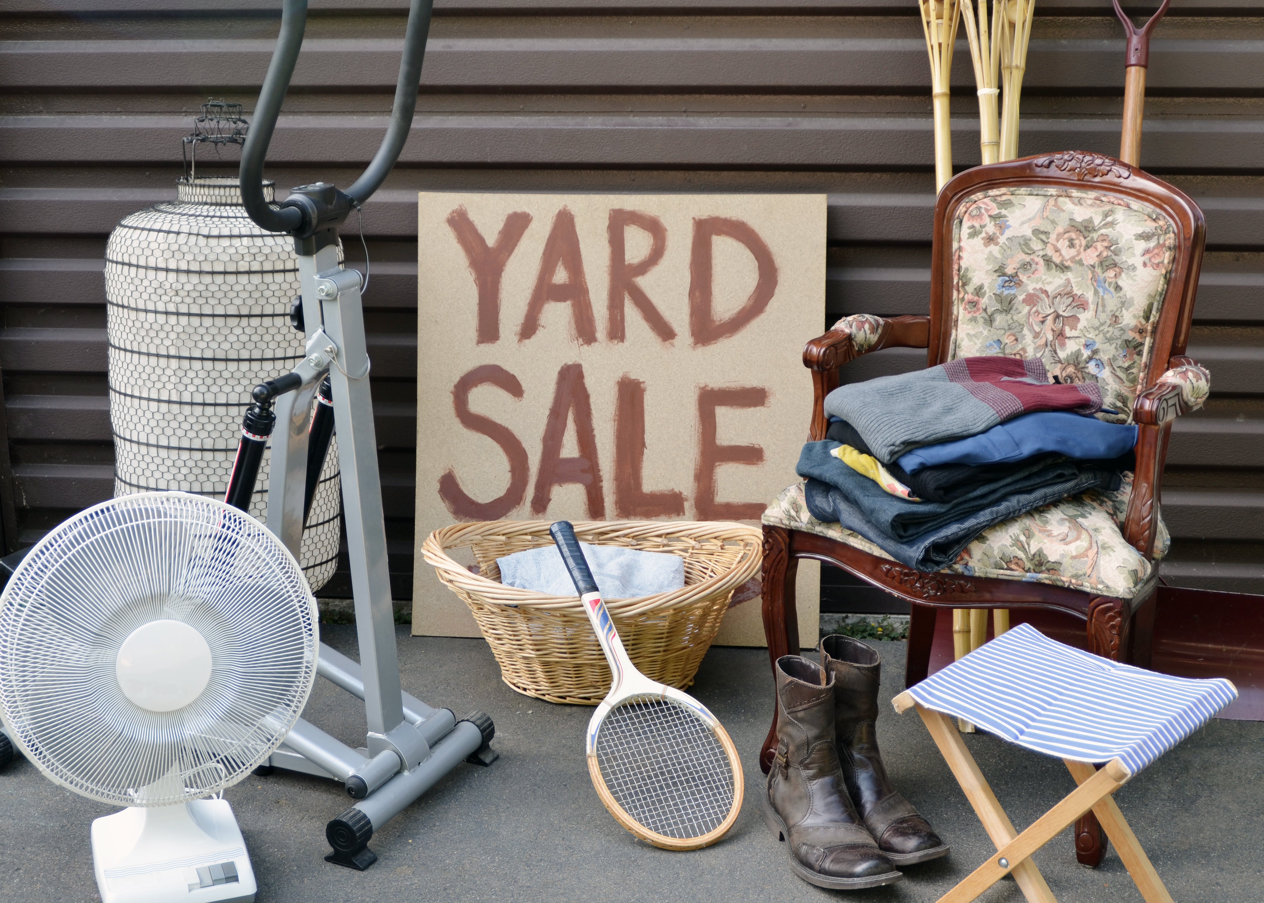 Man shares ‘divorce sale’ post about selling his furniture