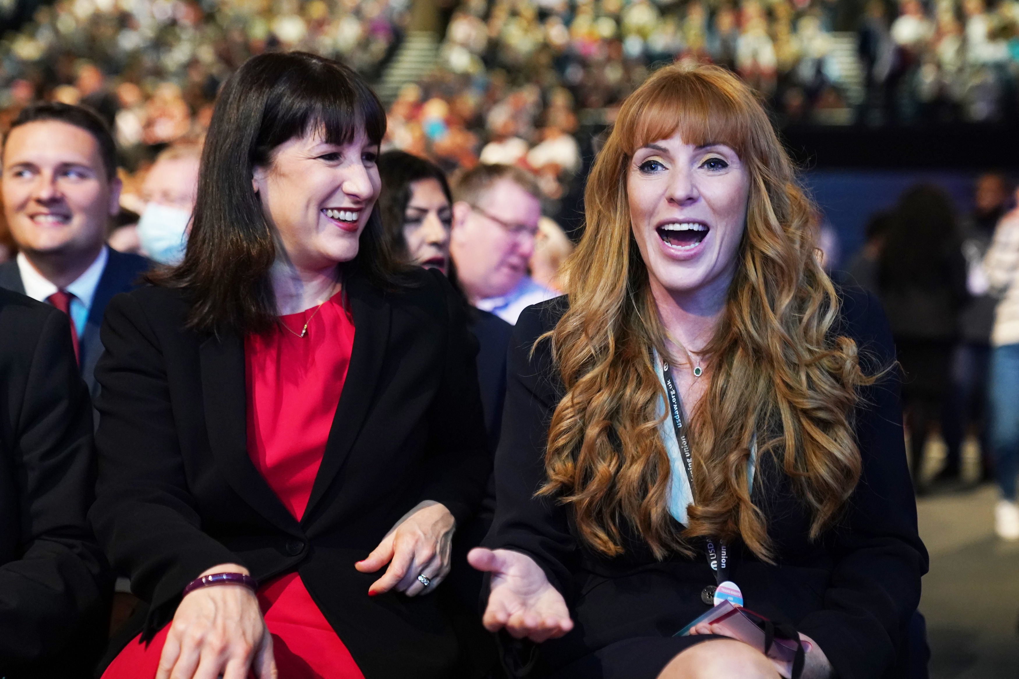 Labour Conference 2021: Angela Rayner belts out Don’t Look Back in Anger at karaoke party
