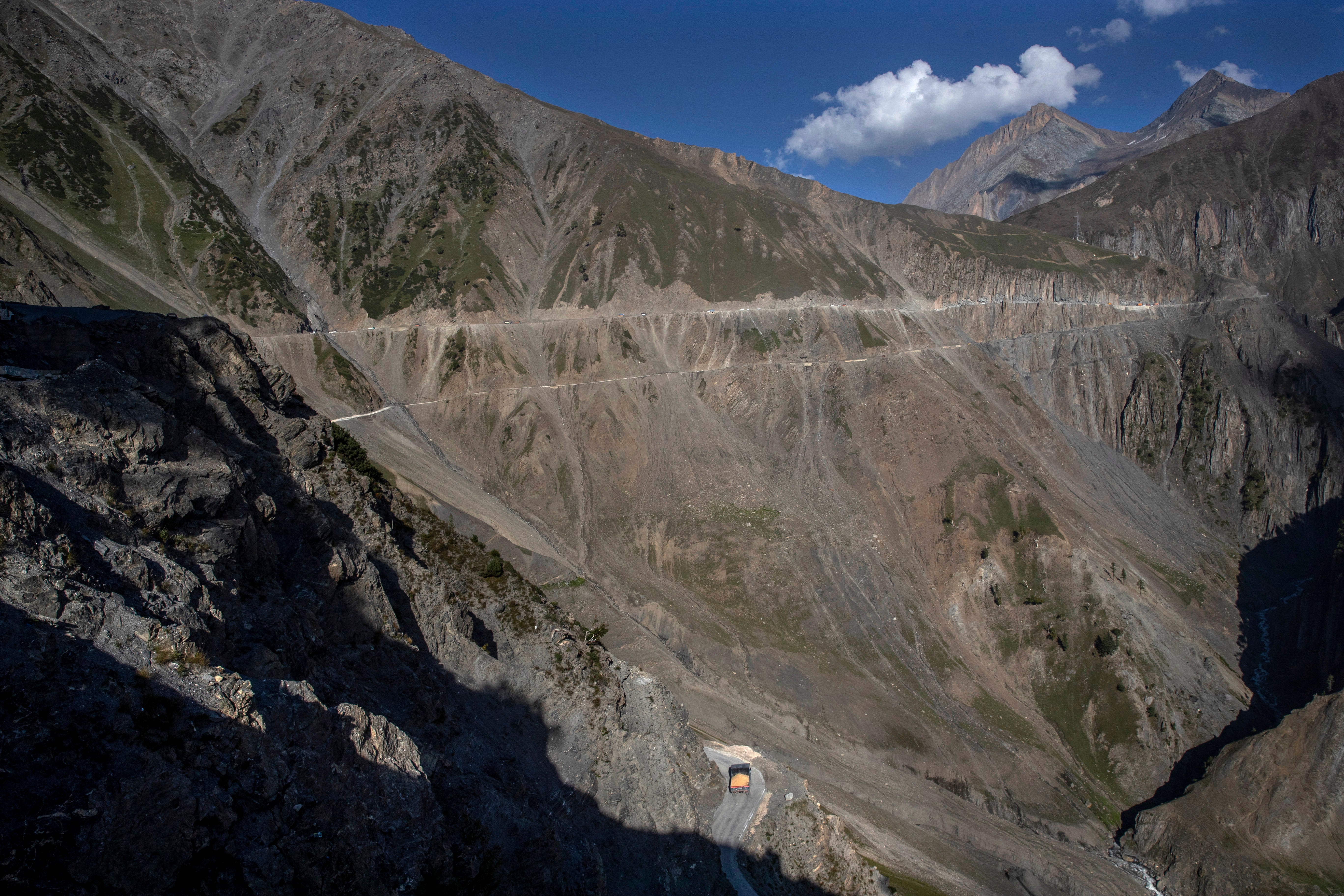 India Kashmir Tunnel Photo Gallery