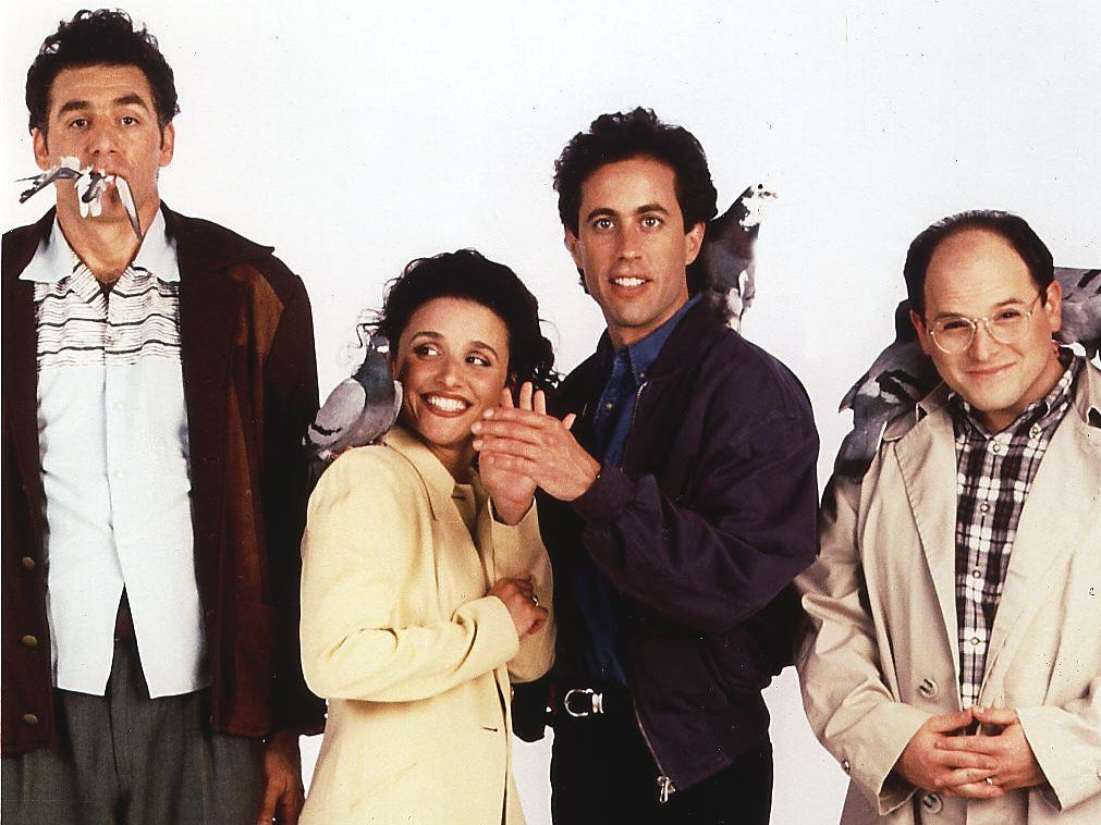 Michael Richards, Julia Louis-Dreyfus, Jerry Seinfeld y Jason Alexander en una foto promocional de 'Seinfeld'