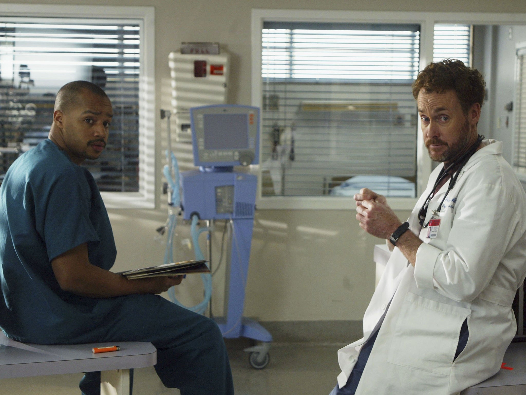 ‘We’re going to be here for long hours and you’ve got to be nice’: Donald Faison and John C McGinley in ‘Scrubs'