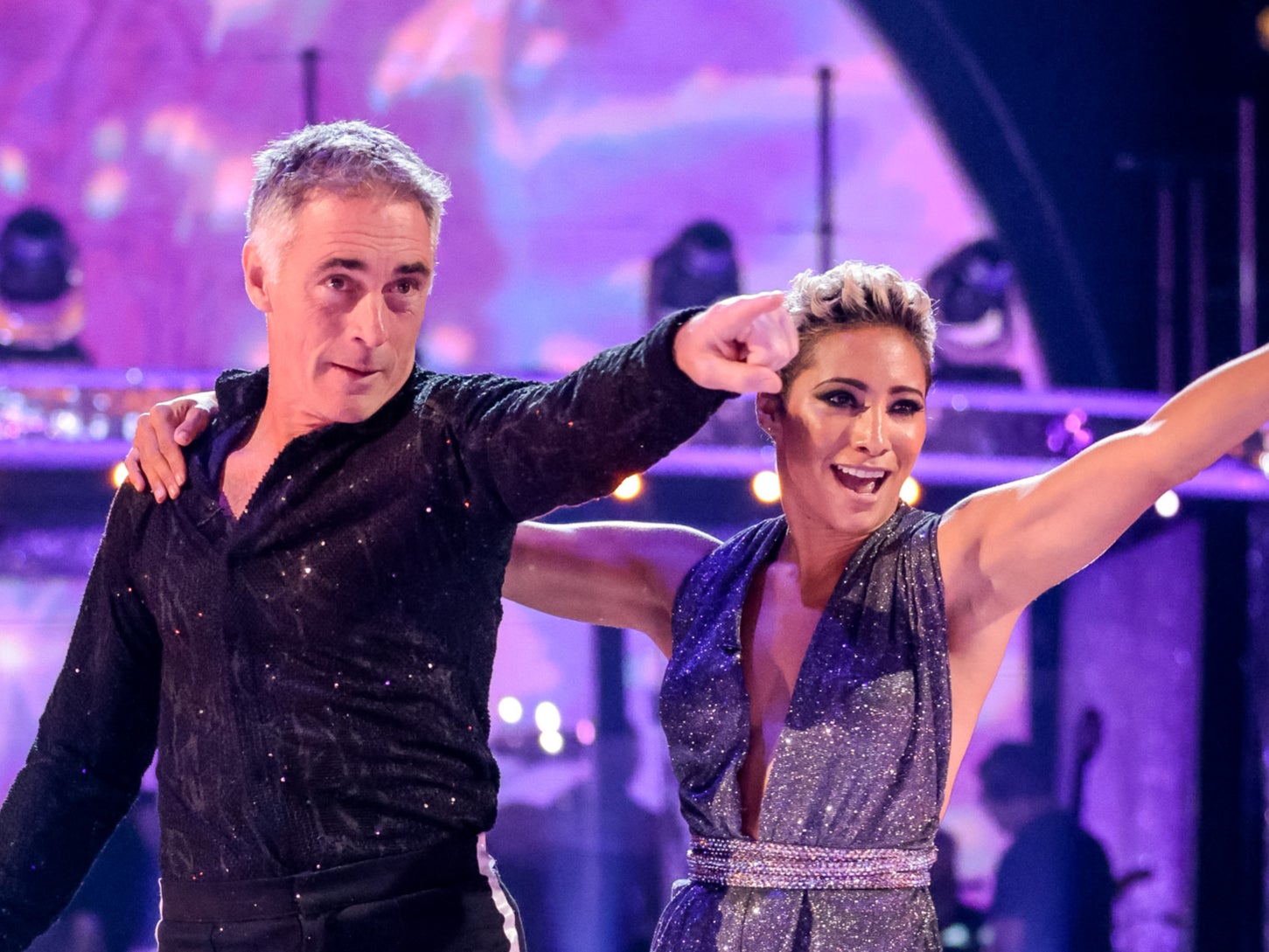 Greg Wise disco dancing on ‘Strictly’