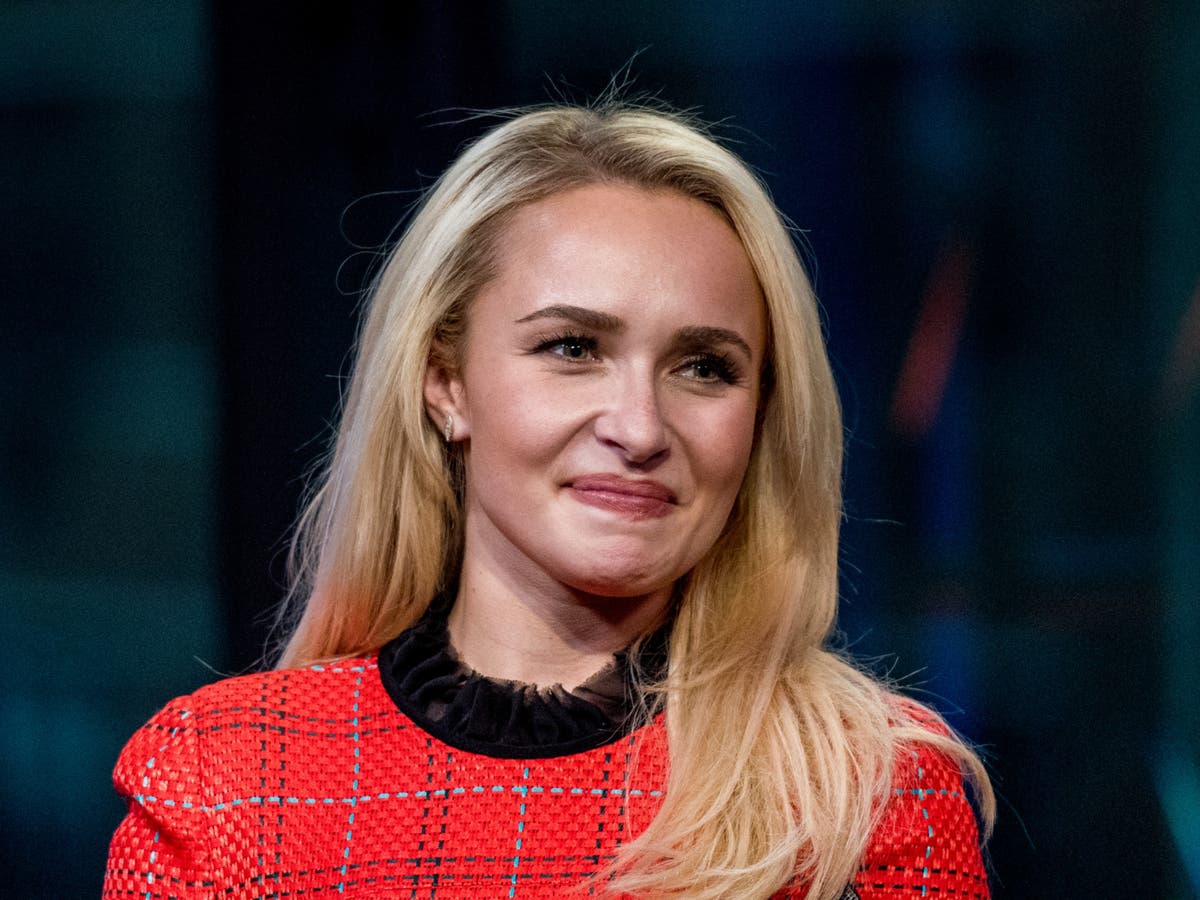 Hayden Panettiere’s rep defends actor’s sobriety after fans express concern over disturbing interview