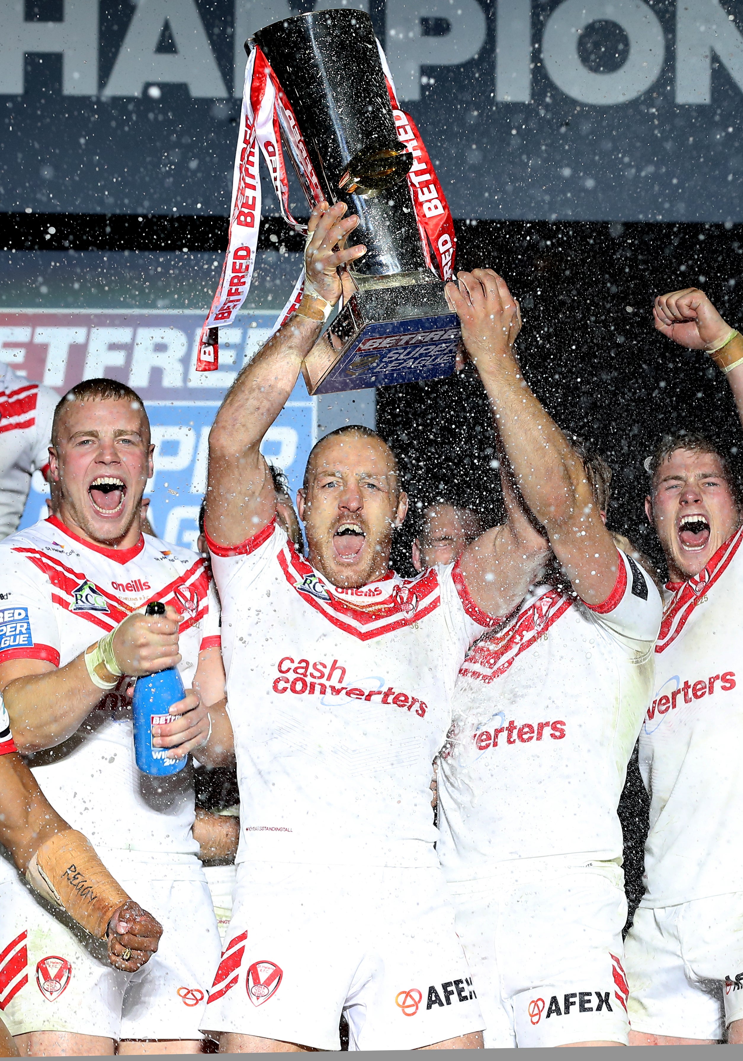 James Roby lifts the trophy after St Helens’ last Old Trafford triumph in 2019 (PA Images/Martin Rickett)