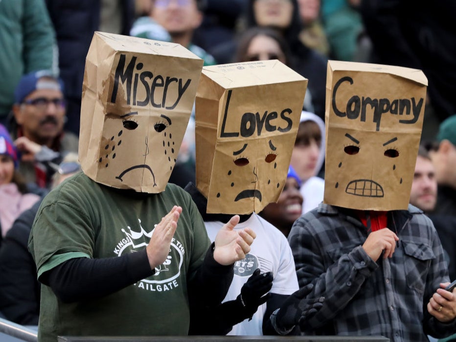 New York Jets fans make light of their team’s turmoil