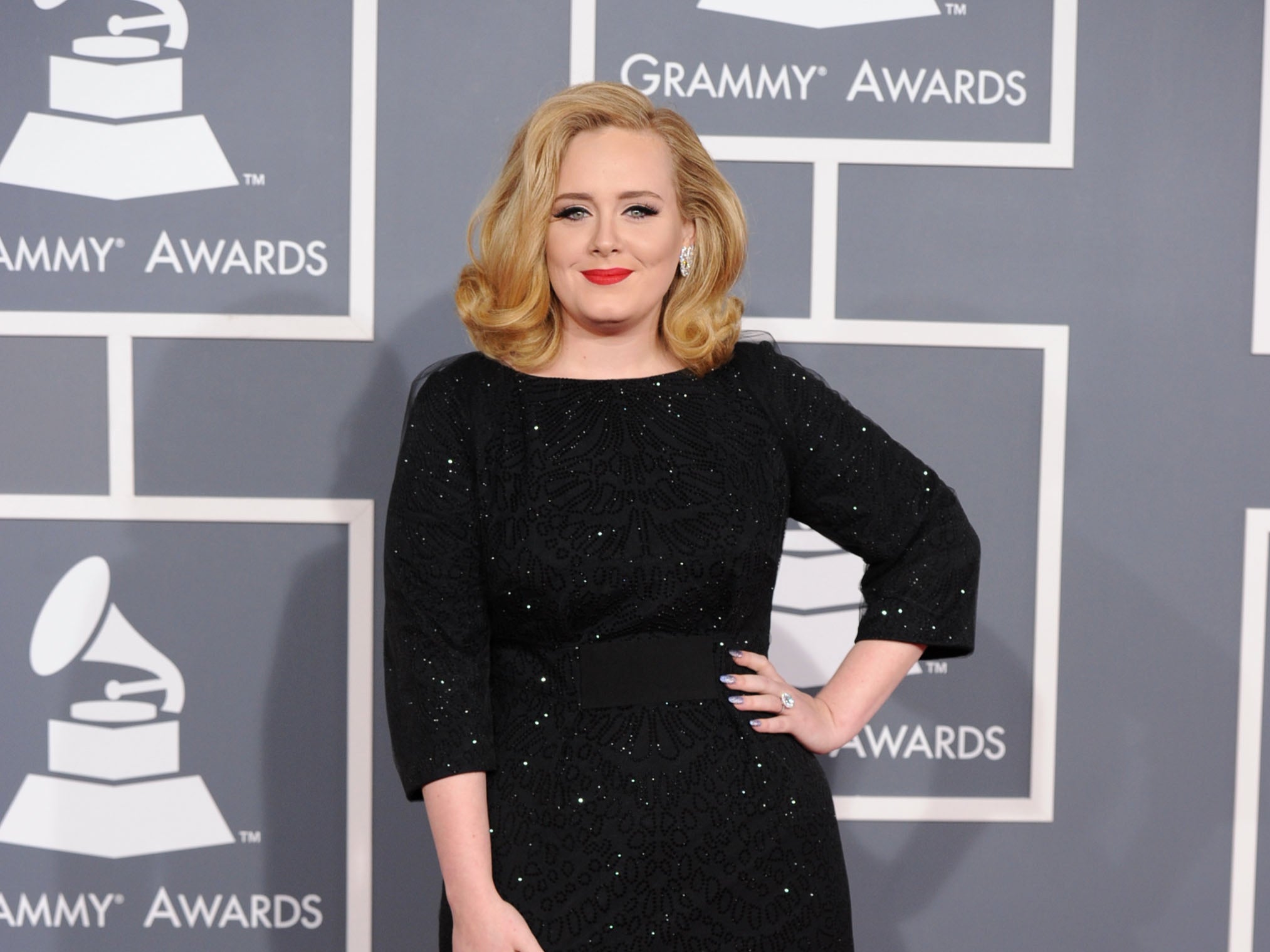 Adele says she had to move to Los Angeles because she couldn’t afford London house prices
