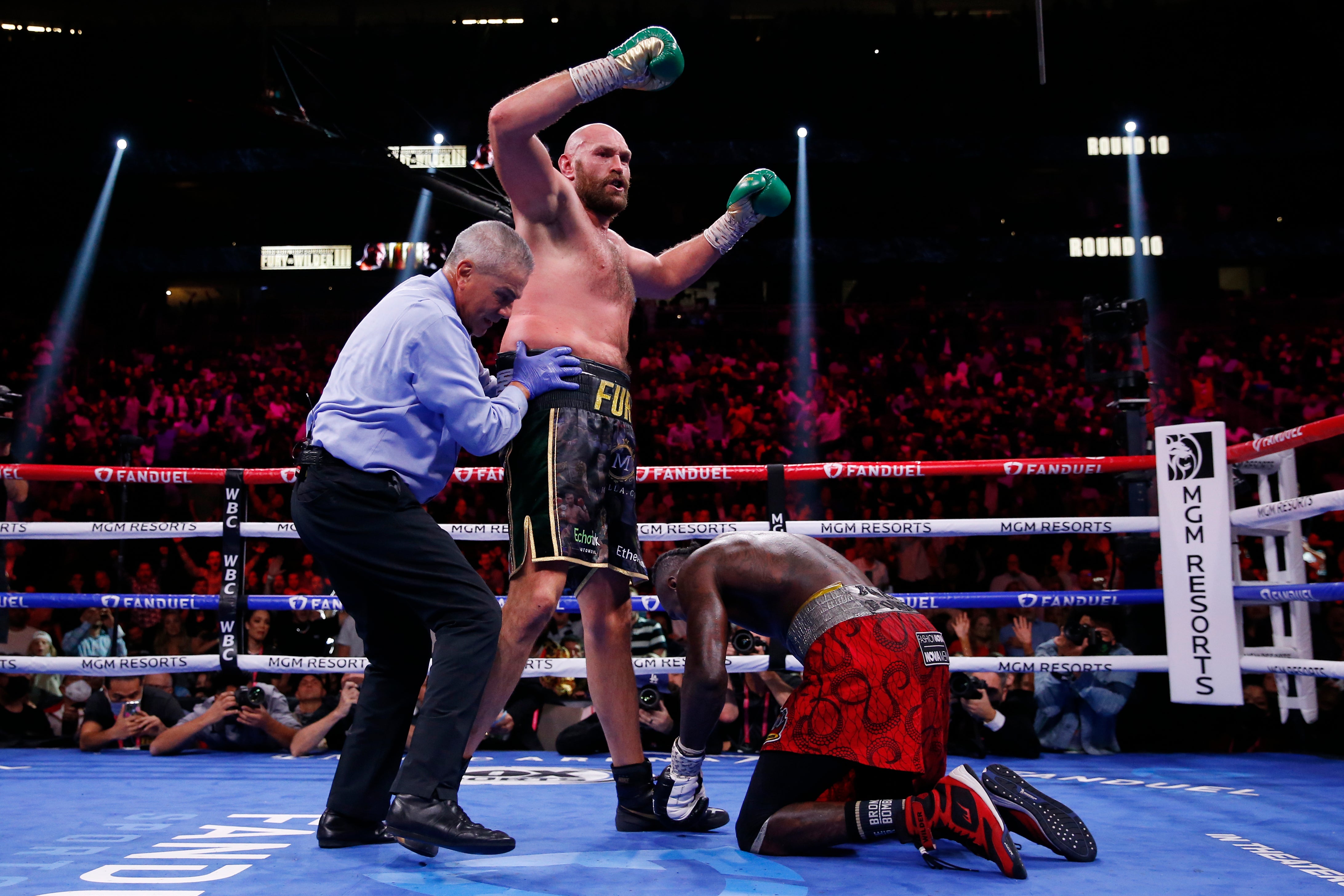 Fury celebrates knocking down Wilder