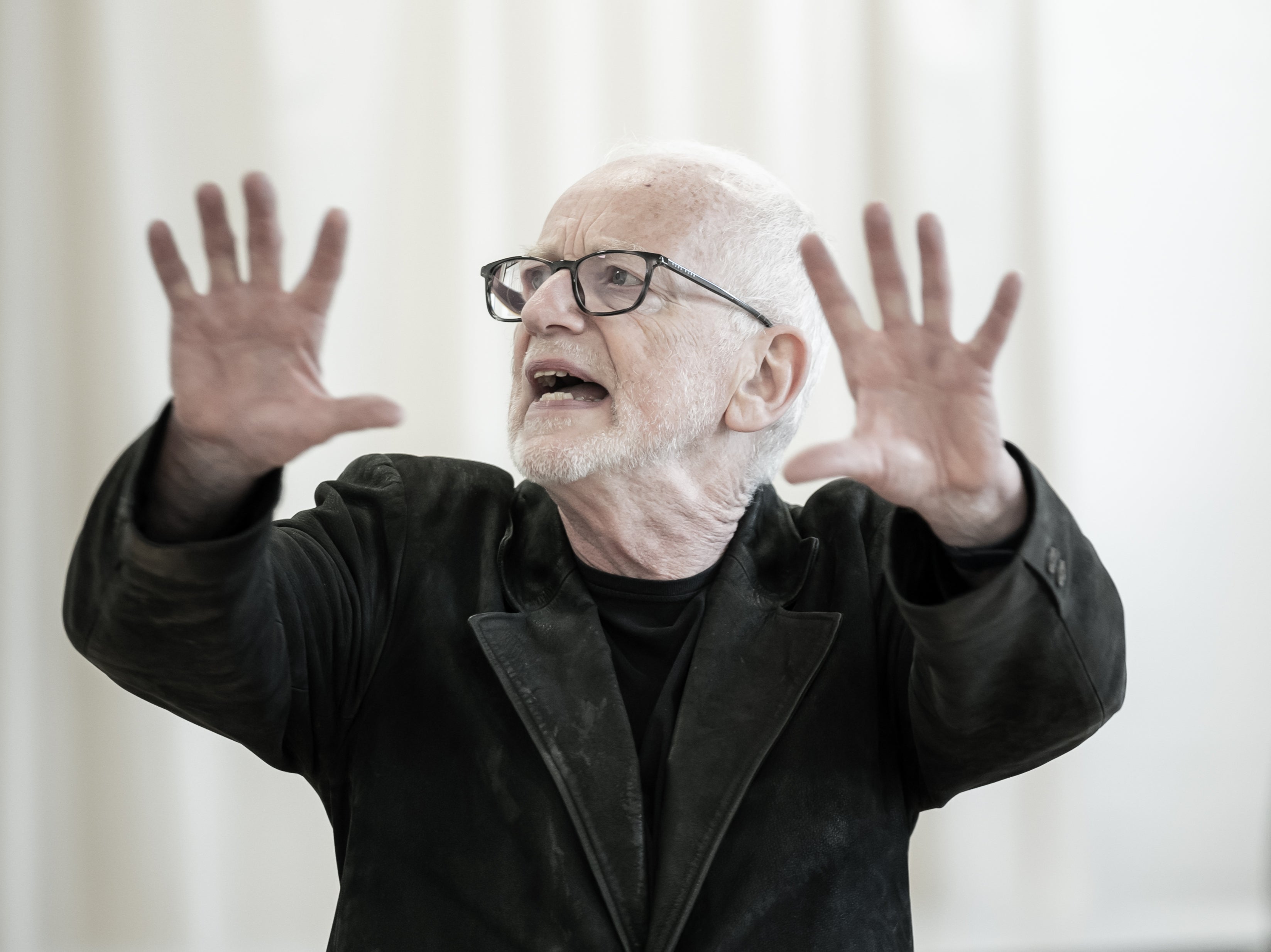 McDiarmid, captured in another rehearsal shot from ‘The Lemon Table’