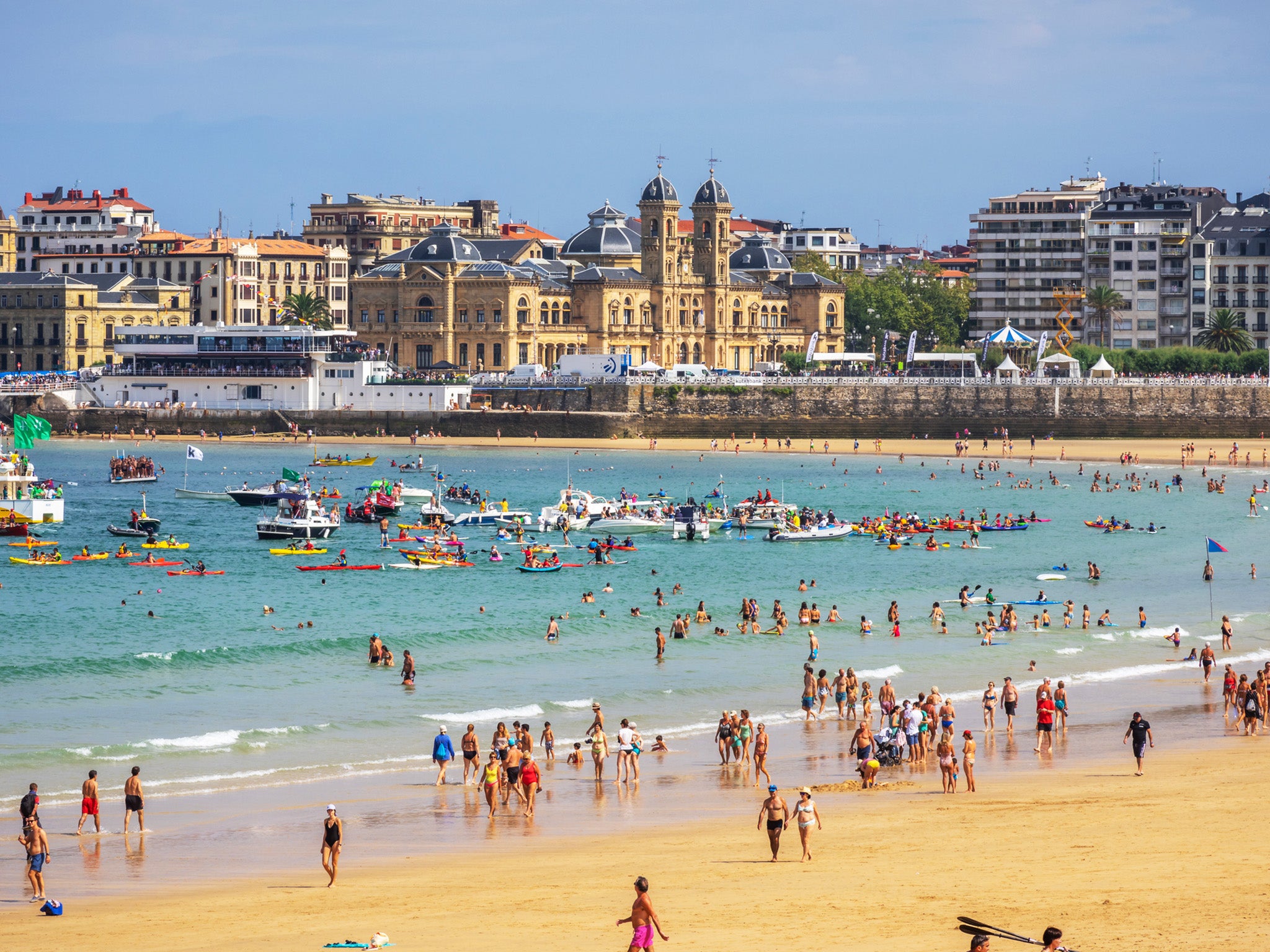 San Sebastian’s La Concha beach is a big draw for UK tourists – if they can still get there